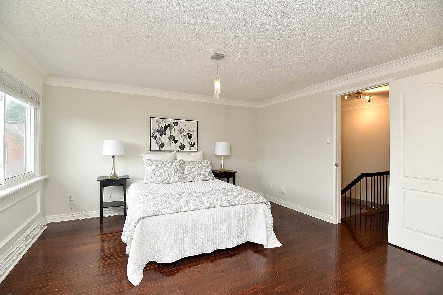 1764 Rathburn Rd E, #46