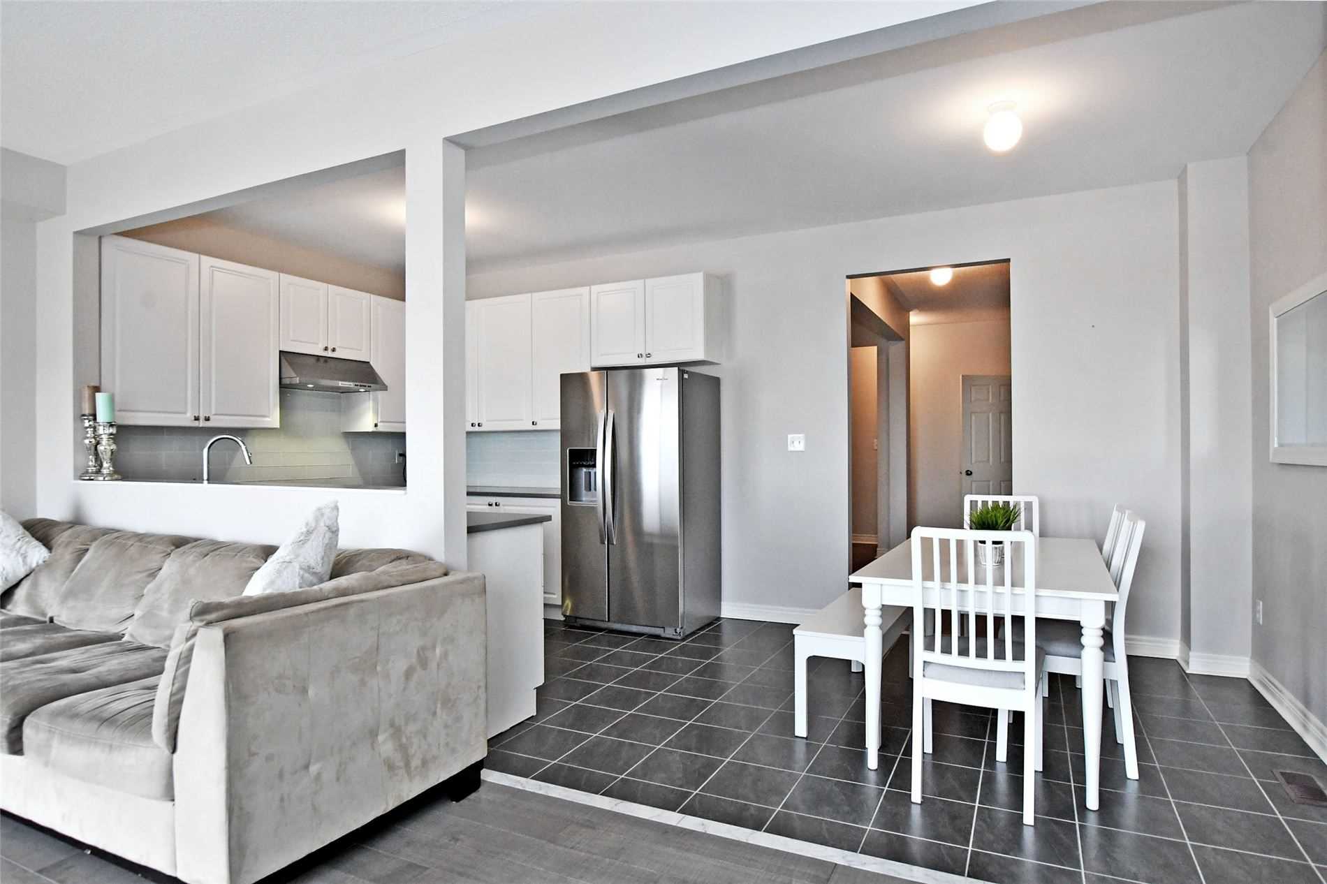 615 Mockridge Terr