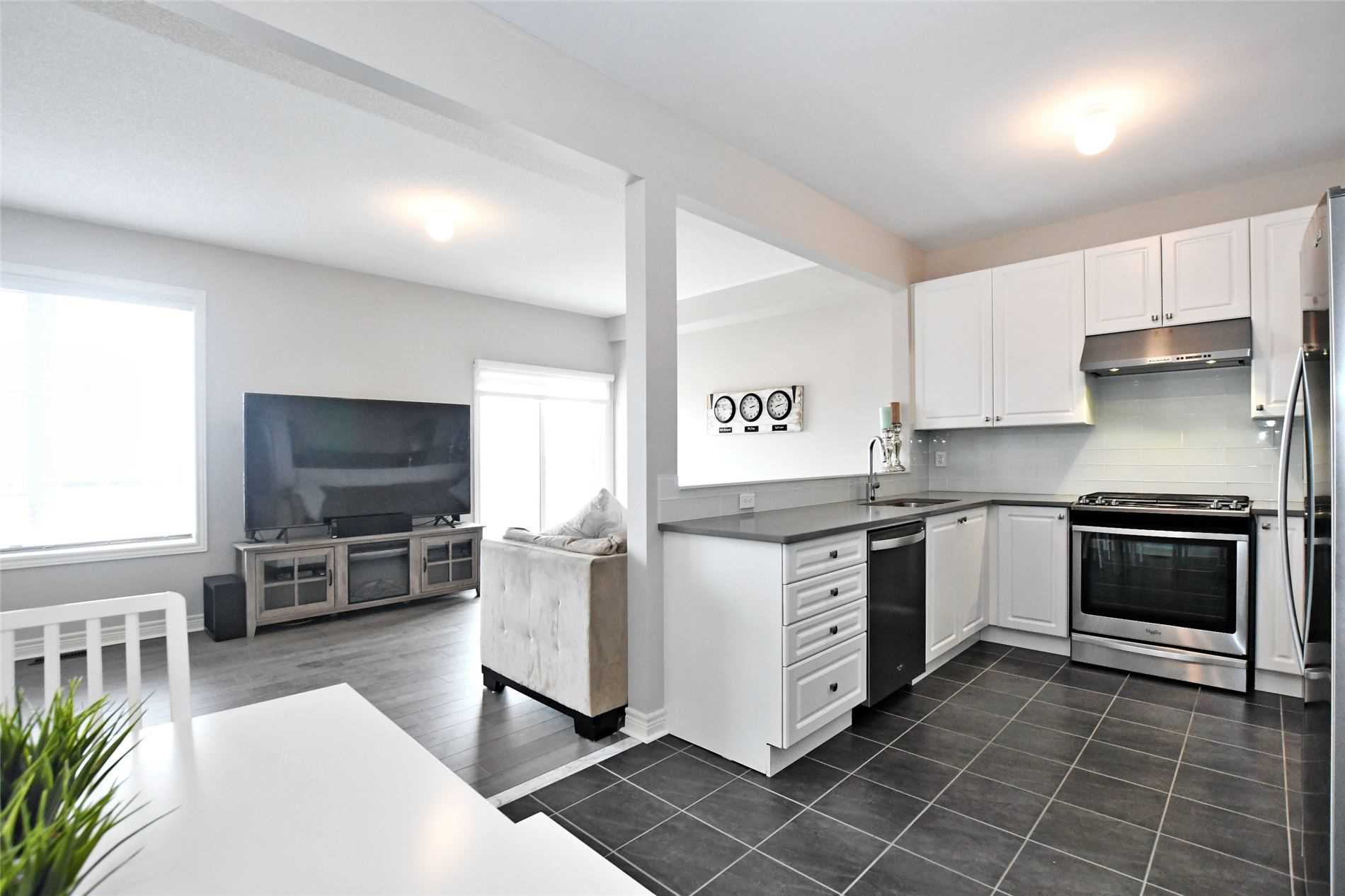 615 Mockridge Terr