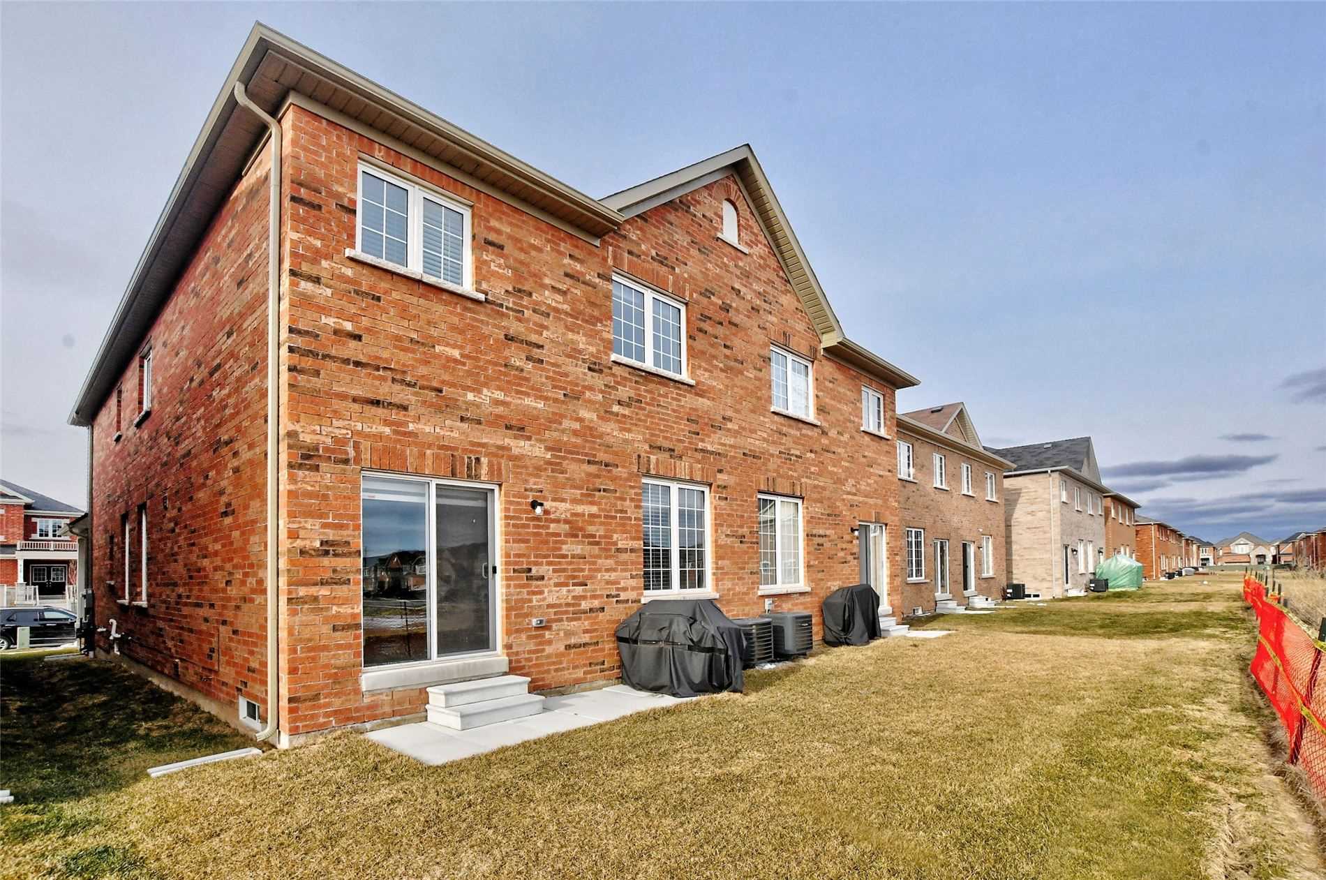 615 Mockridge Terr