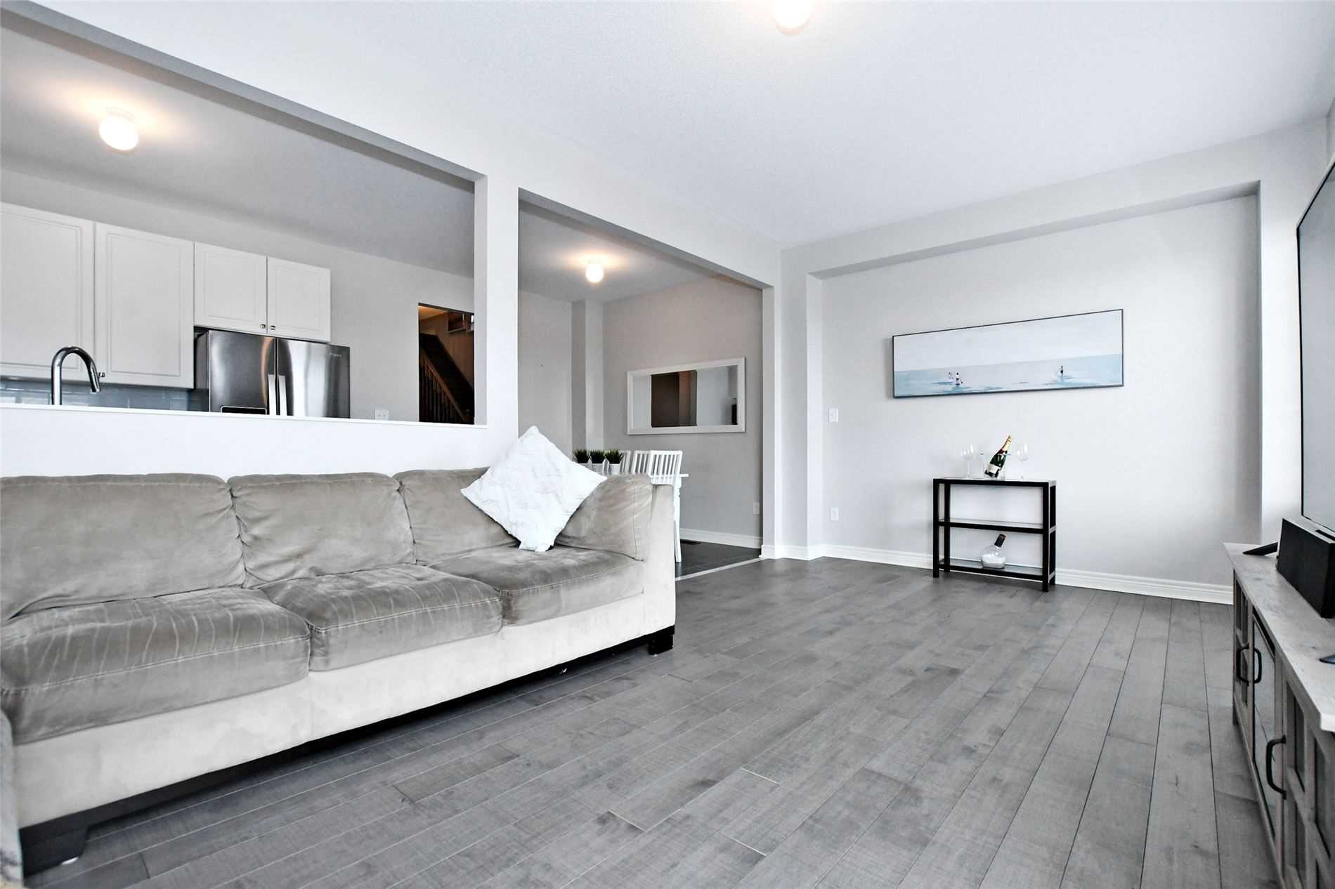 615 Mockridge Terr