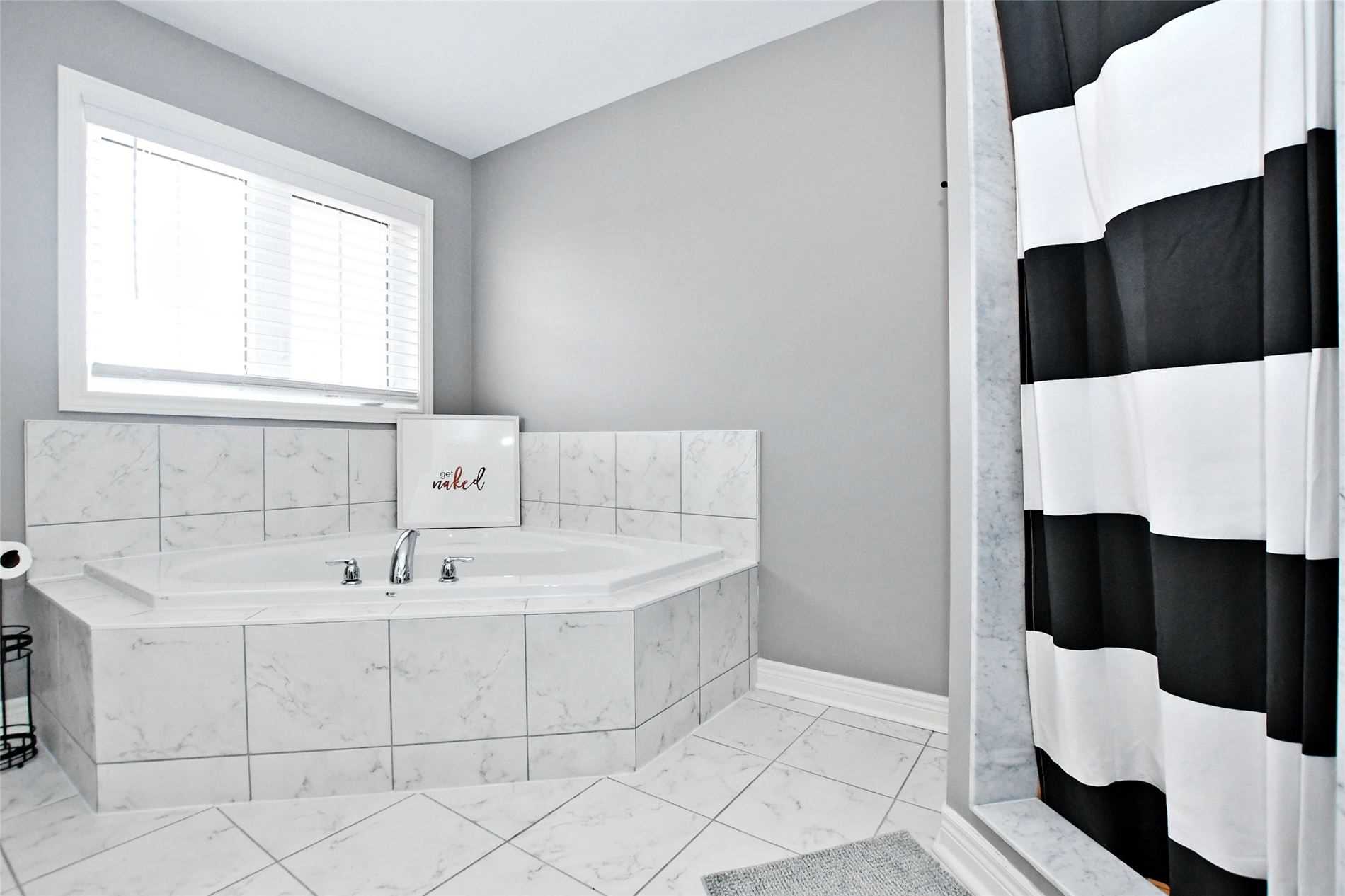 615 Mockridge Terr