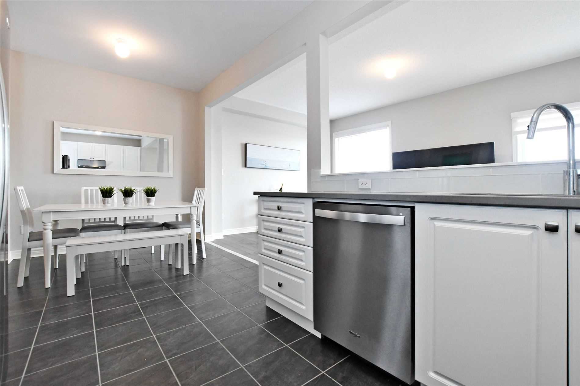 615 Mockridge Terr