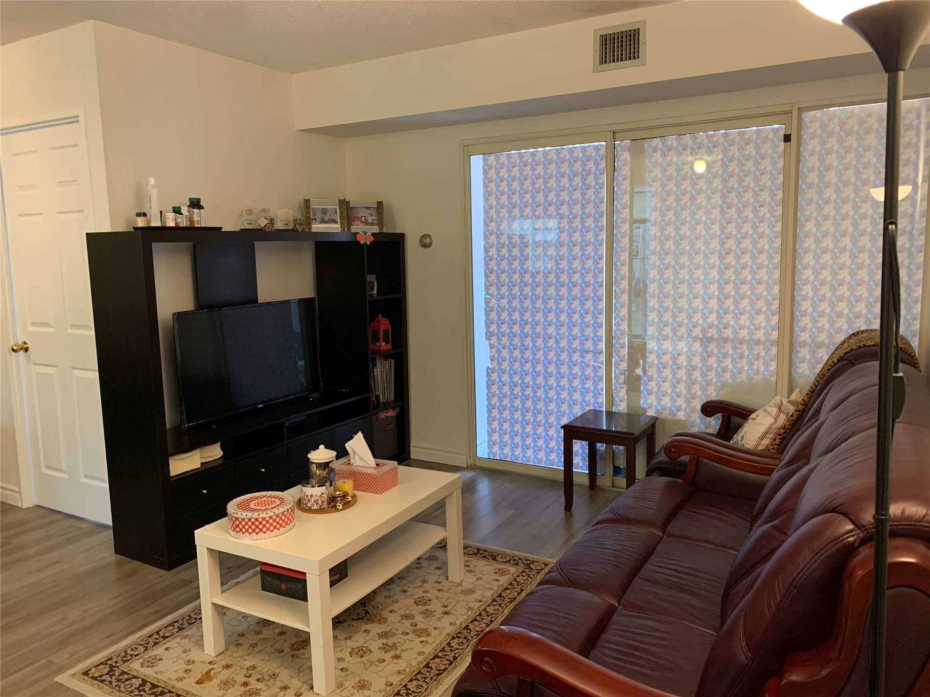 265 Enfield Pl, #1008