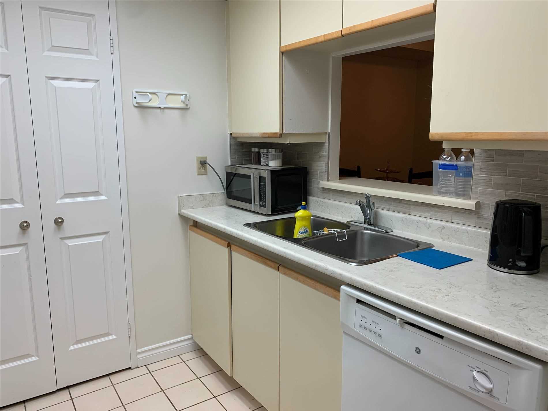 265 Enfield Pl, #1008