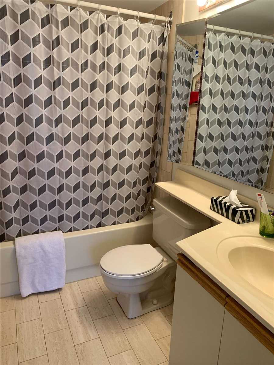 265 Enfield Pl, #1008