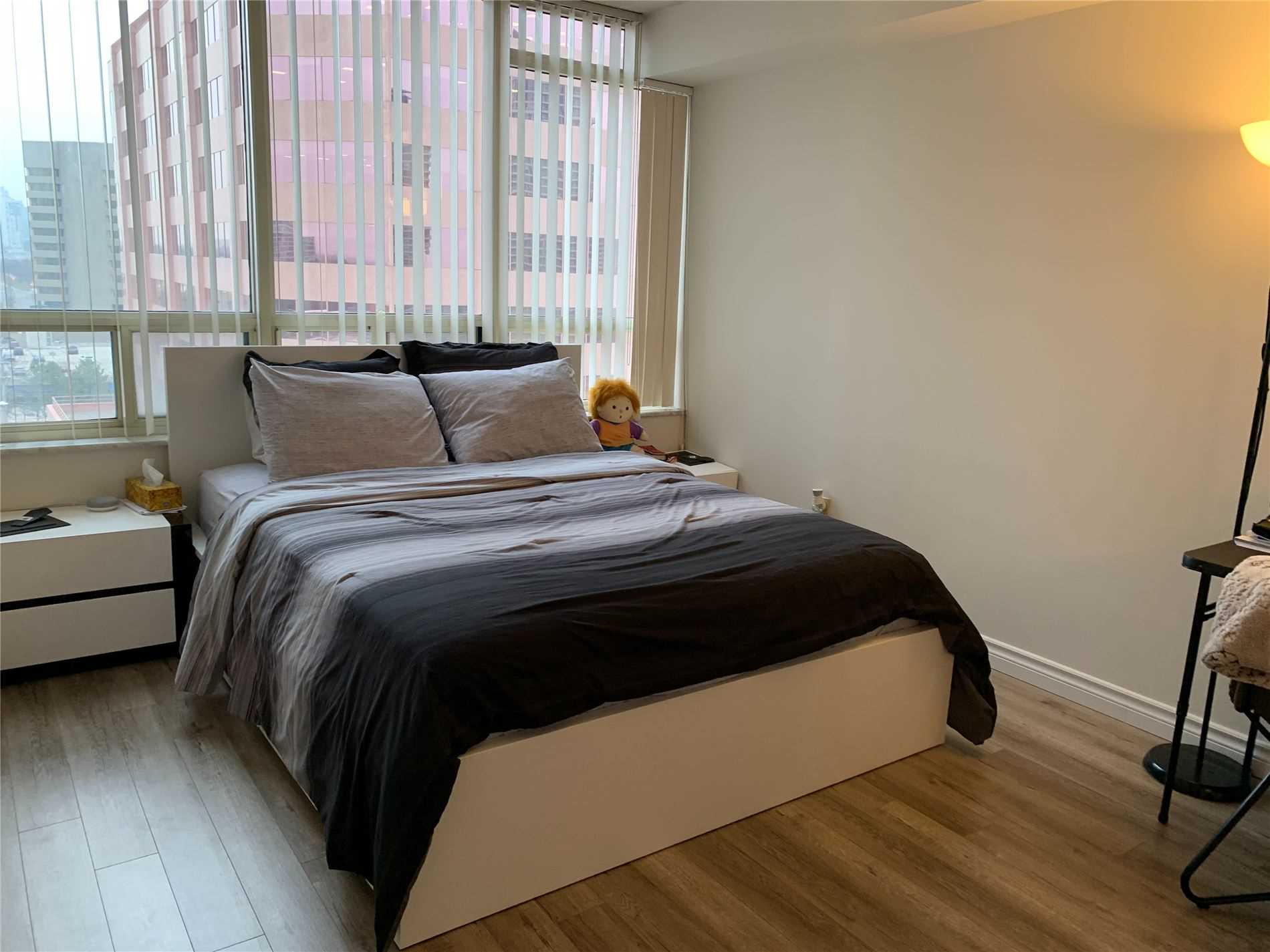 265 Enfield Pl, #1008