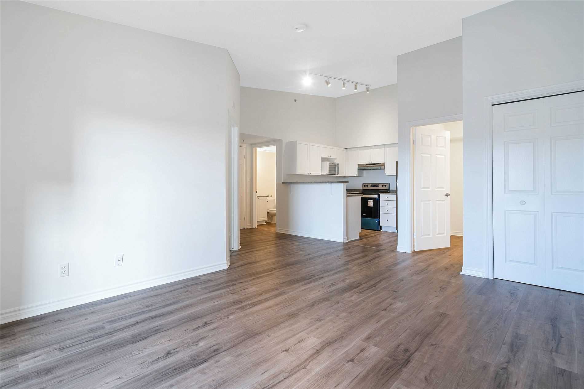 1480 Bishops Gate #406