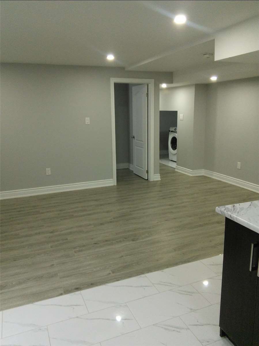 87 Agava St