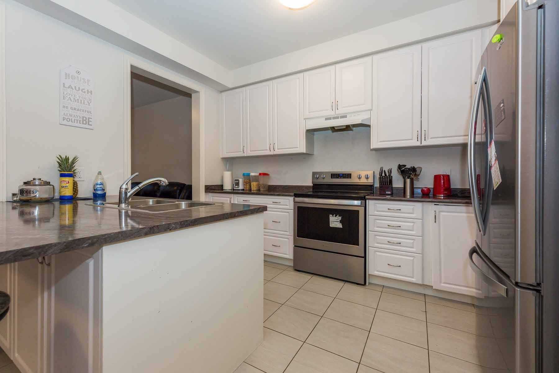 1552 Carr Landing Cres