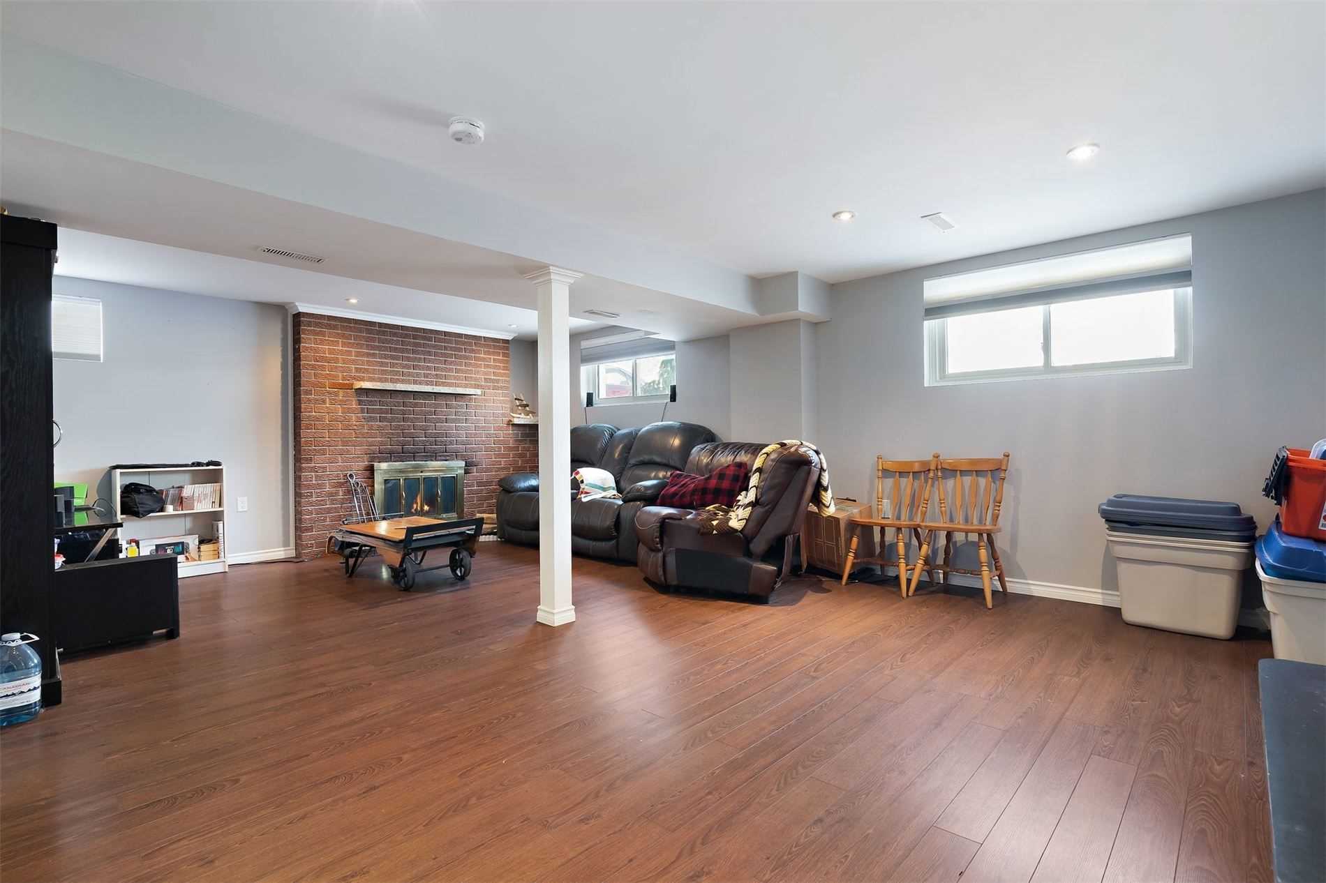95 Avonmore Cres
