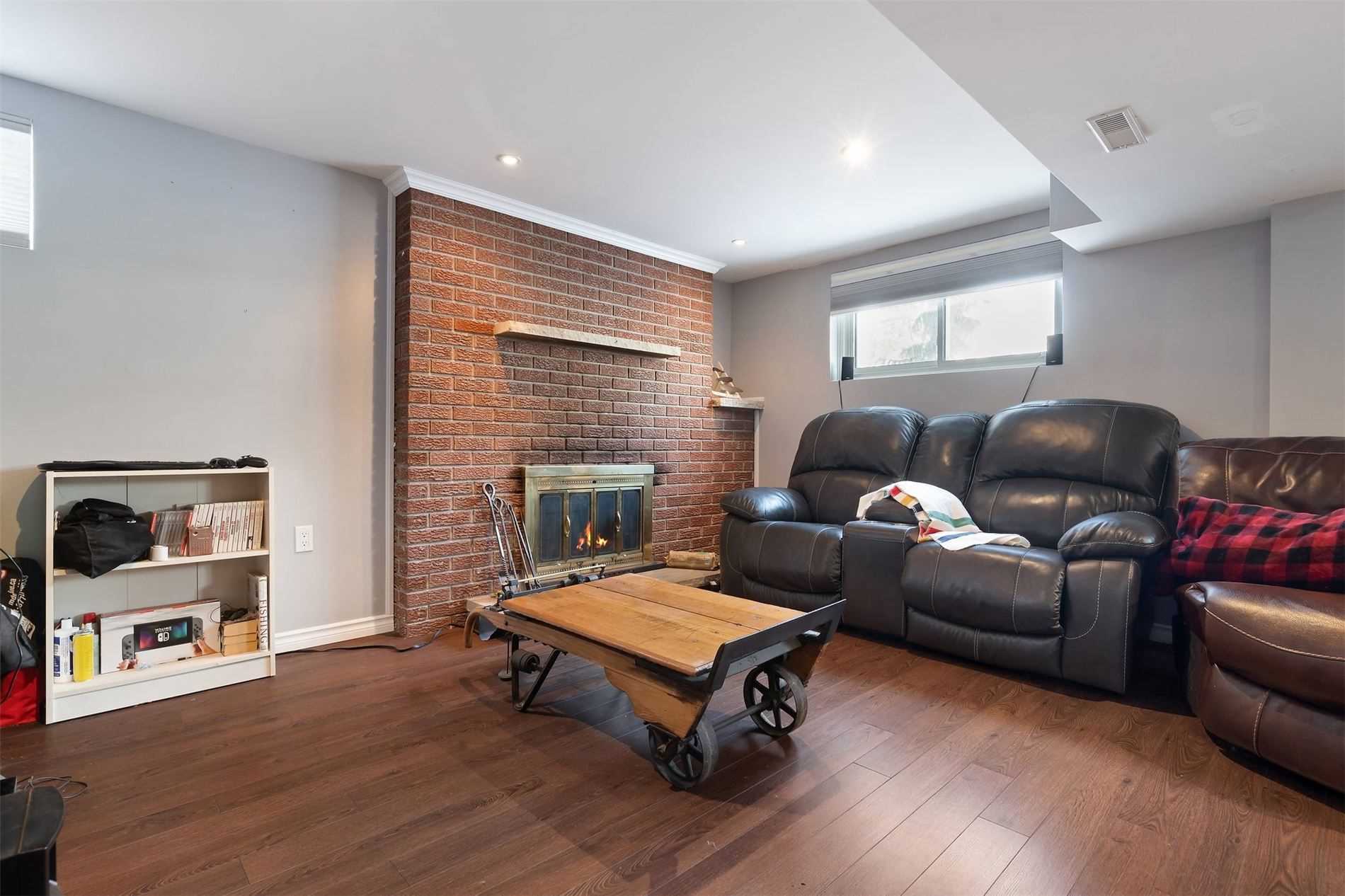 95 Avonmore Cres