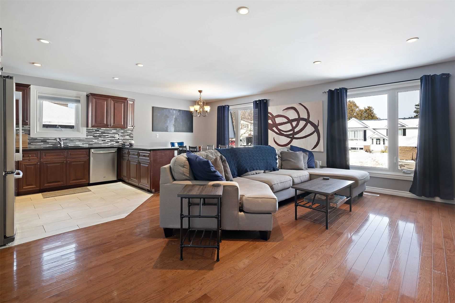 95 Avonmore Cres