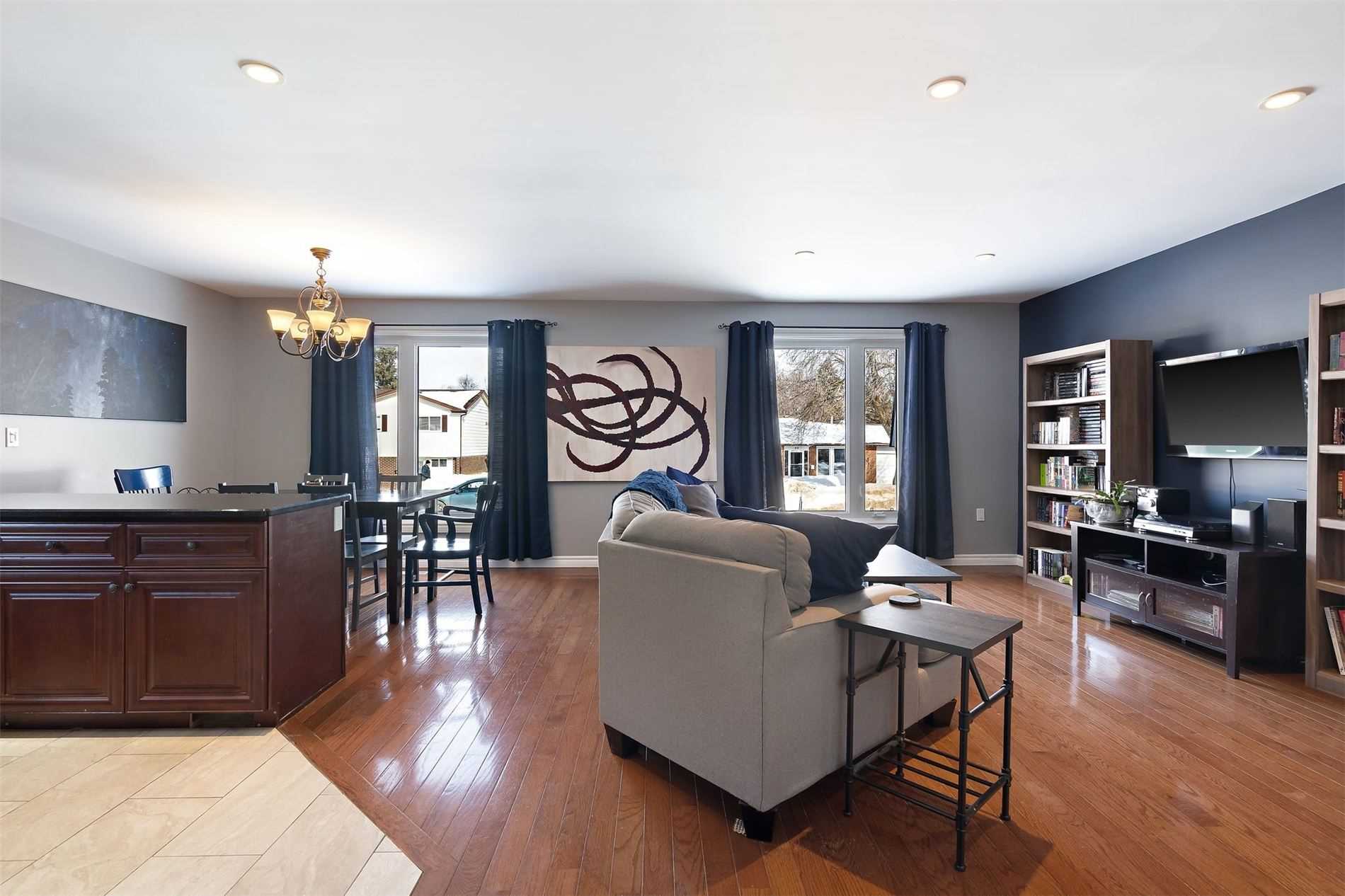 95 Avonmore Cres
