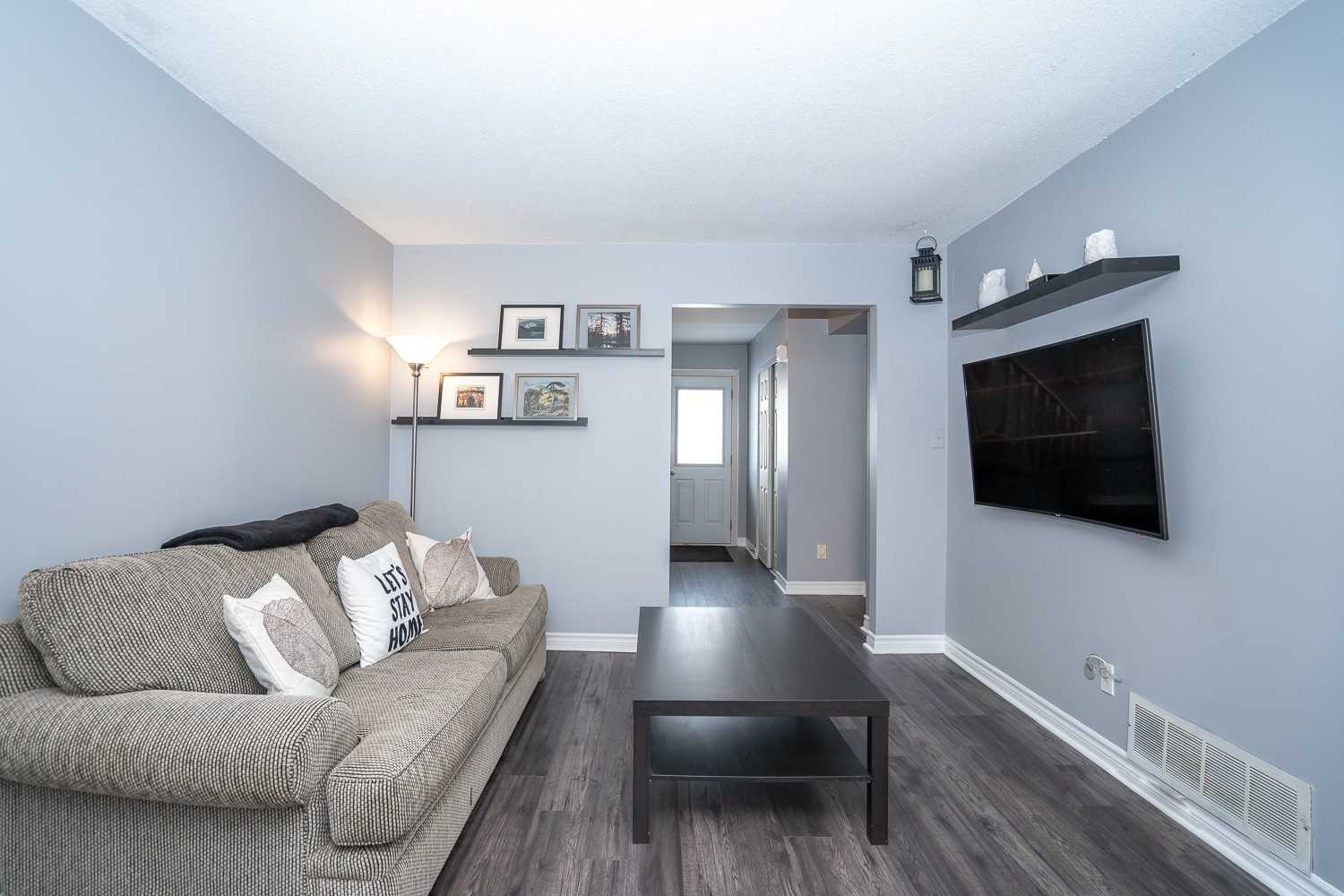 24 Karen Crt