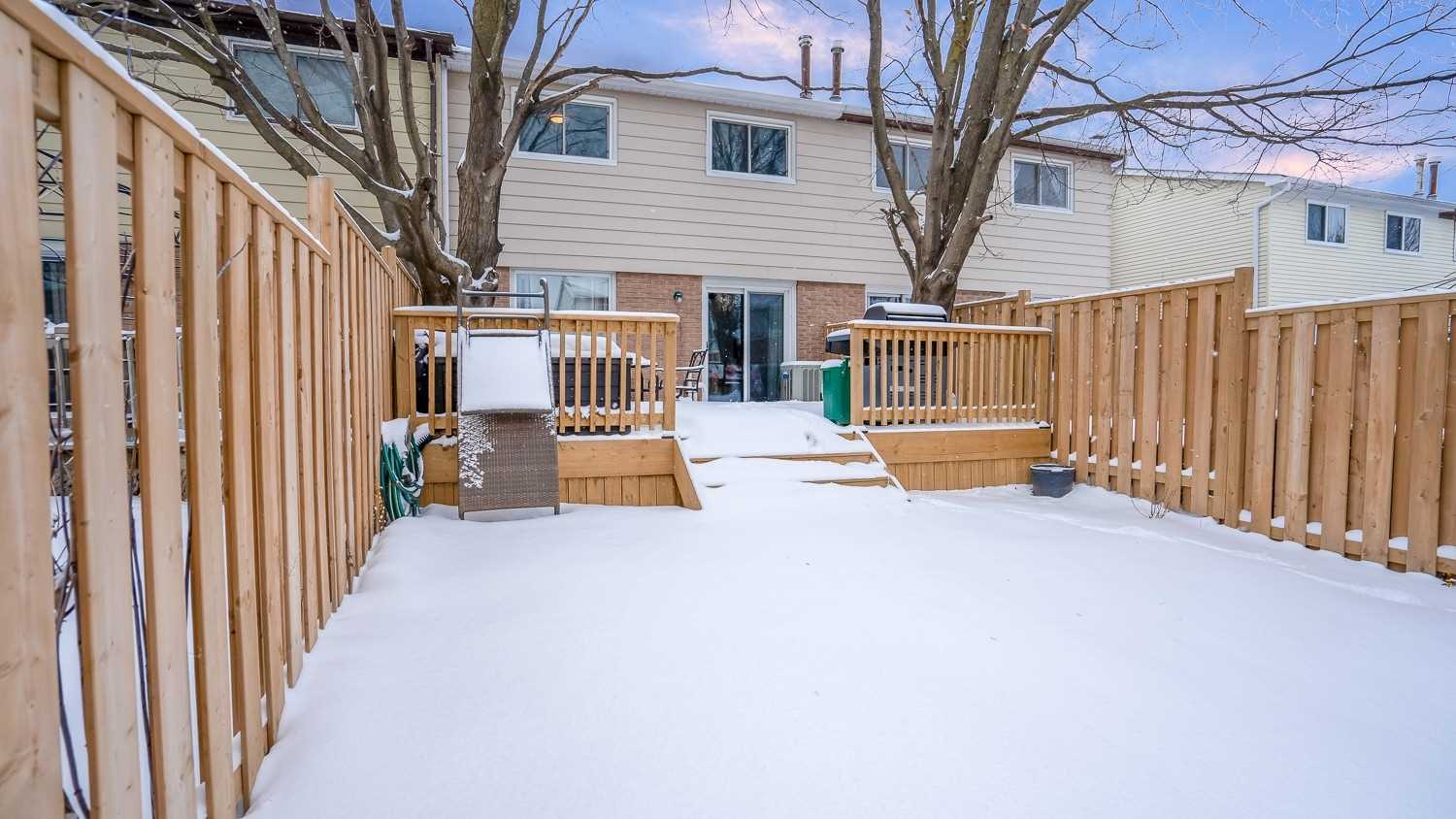 24 Karen Crt