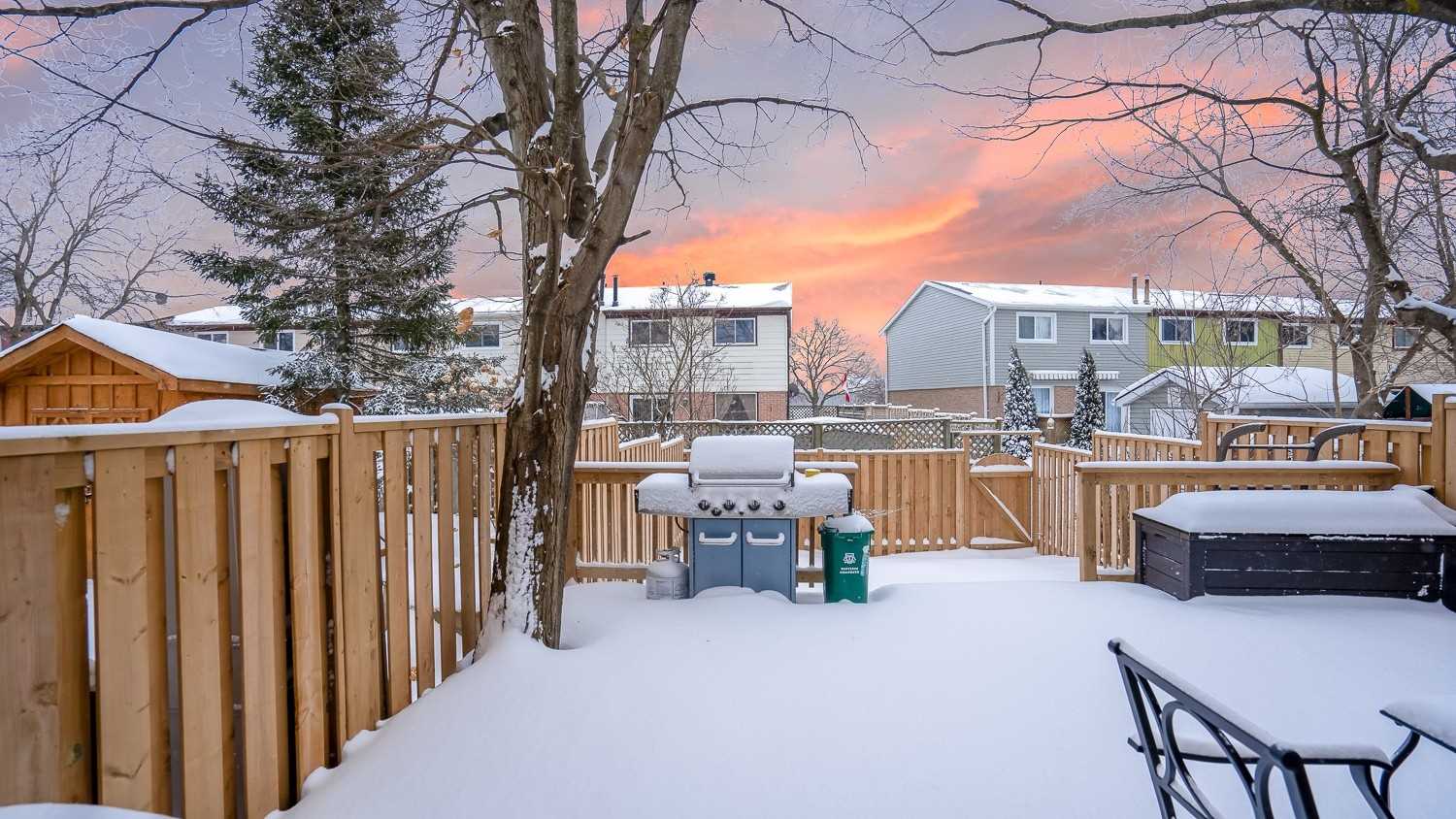 24 Karen Crt