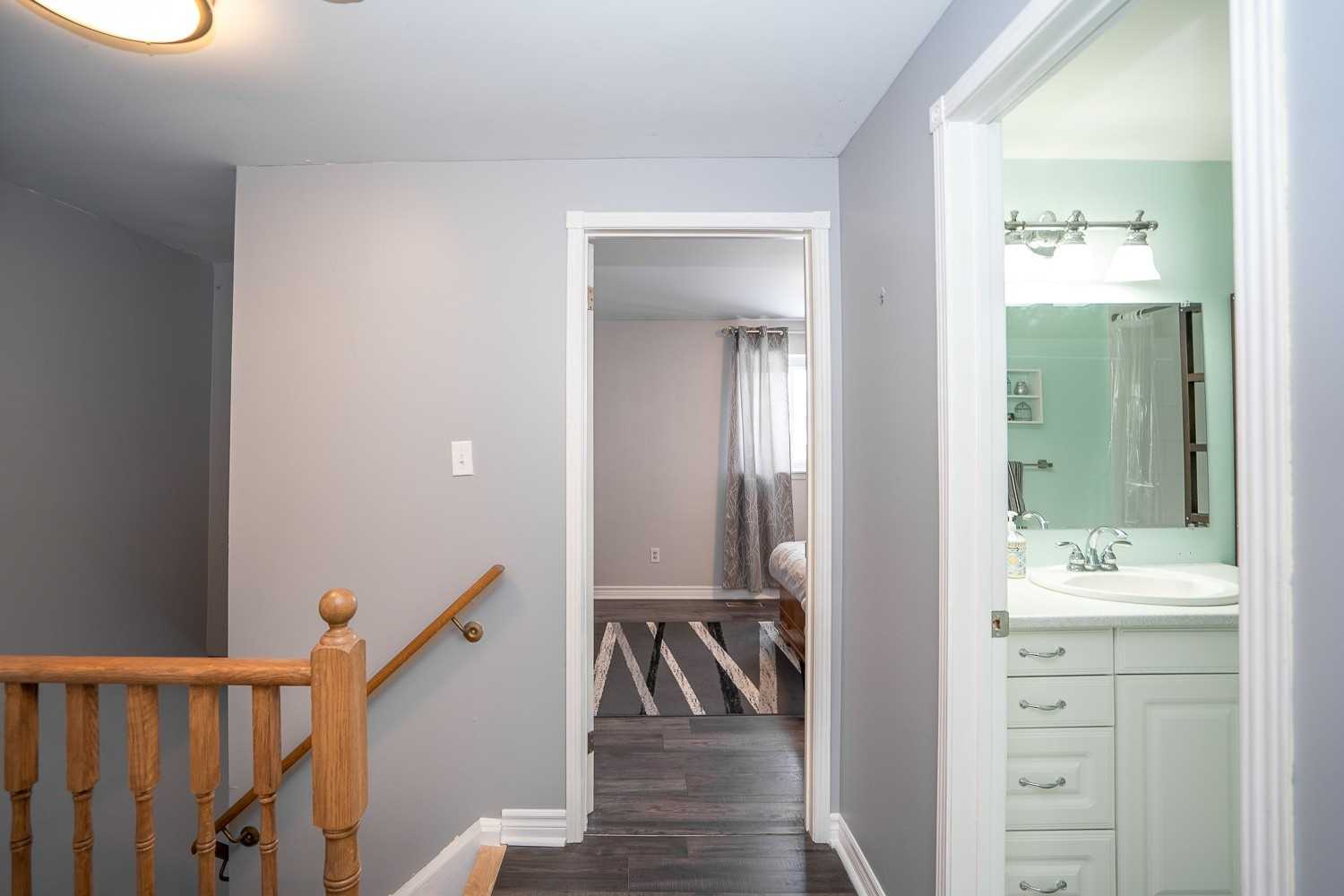 24 Karen Crt