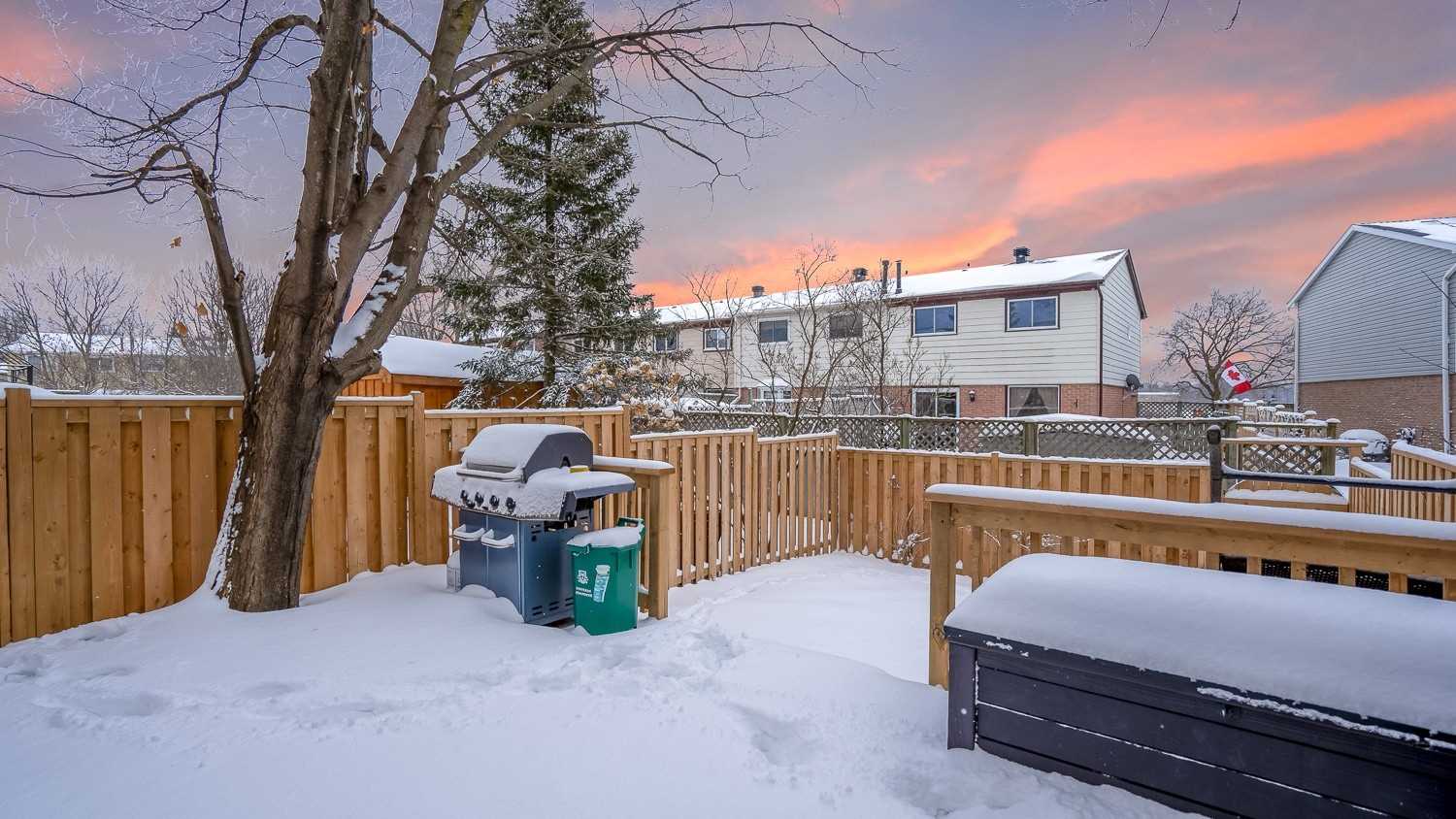 24 Karen Crt