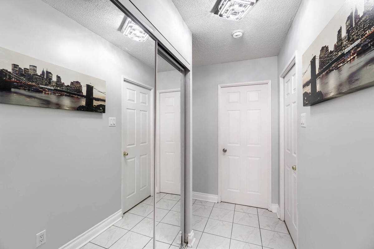 Listing W5109310 - Large Photo # 19