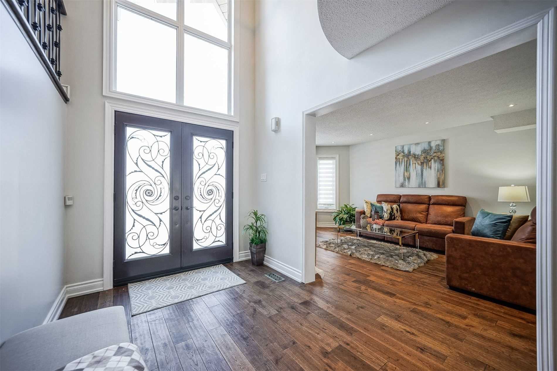 1312 Saddler Circ