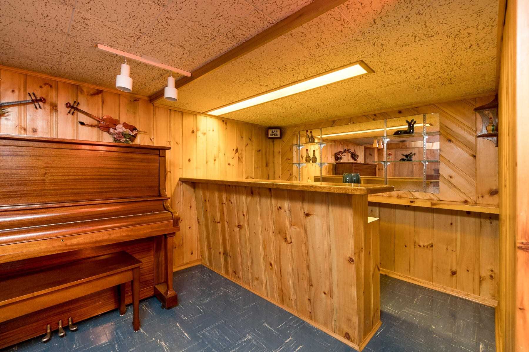 334 Burton Rd