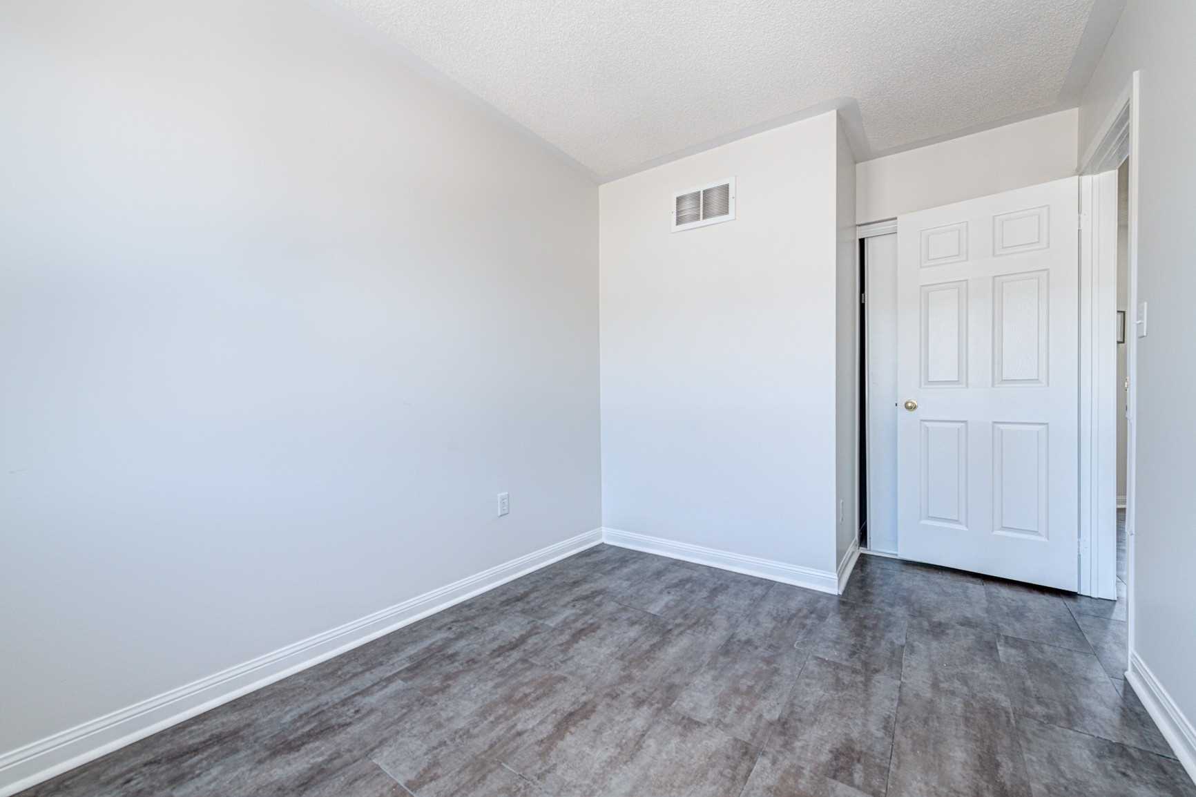 Listing W5115677 - Large Photo # 24