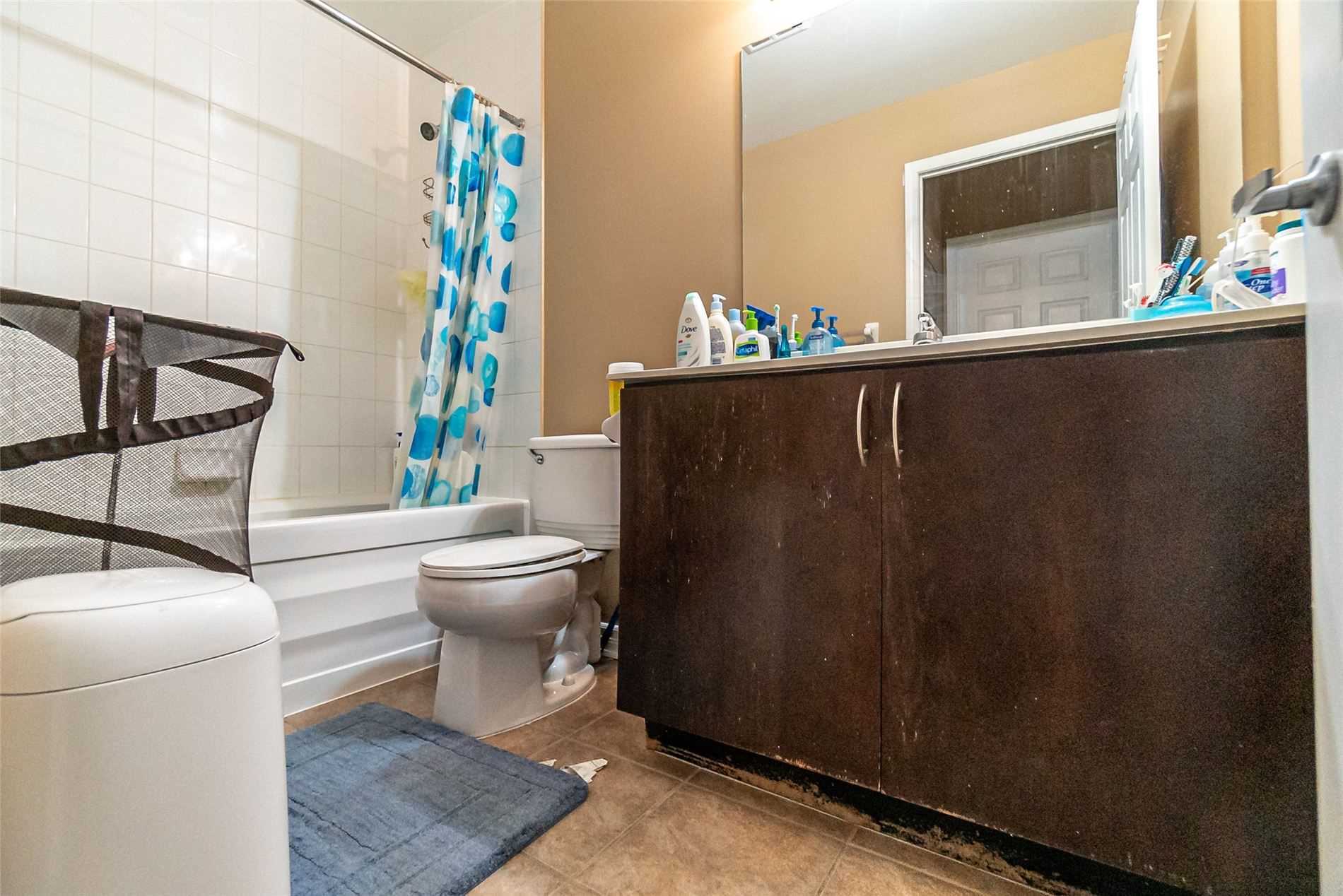 388 Prince Of Wales Dr, #807