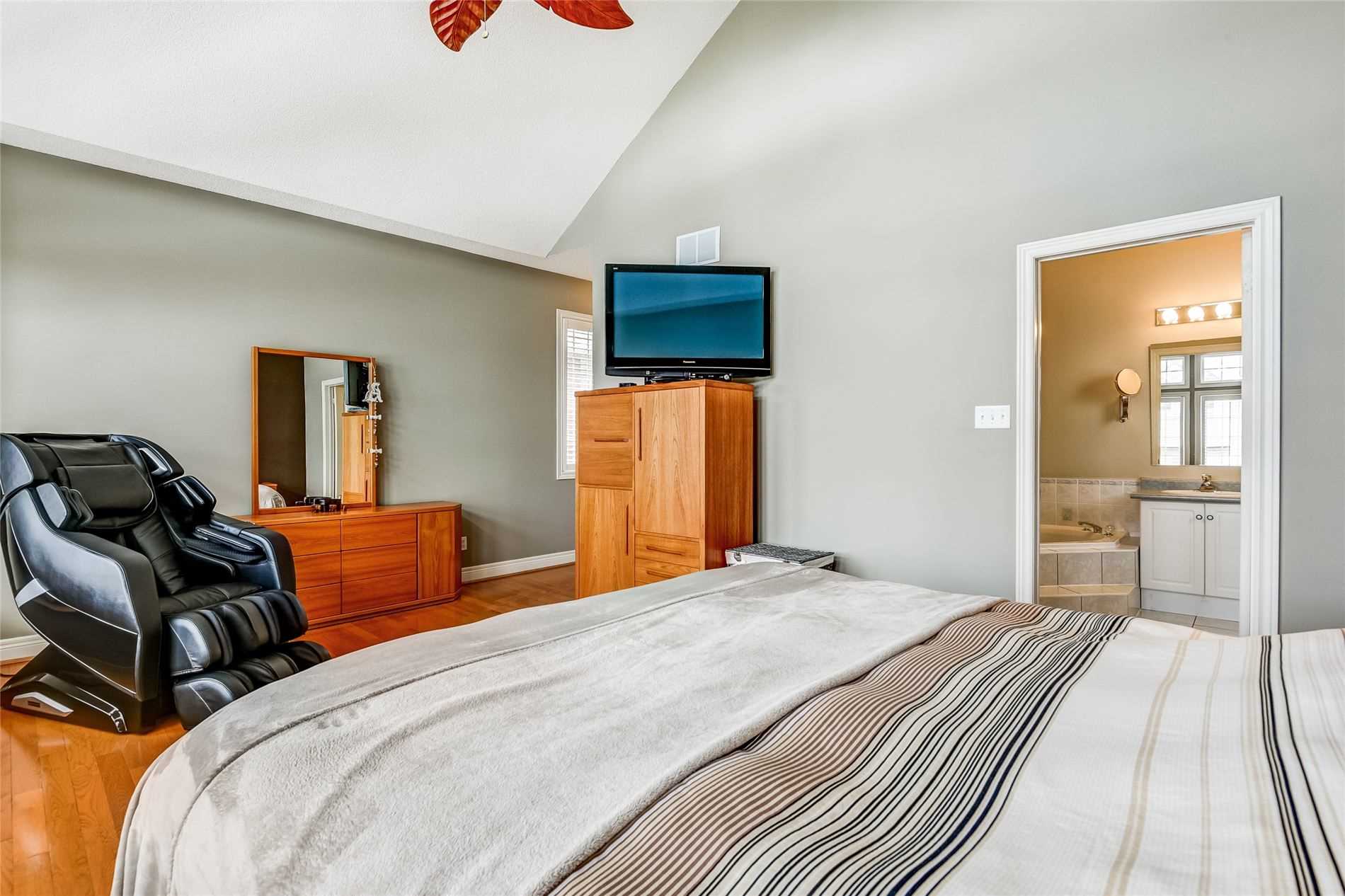 Listing W5117854 - Large Photo # 18