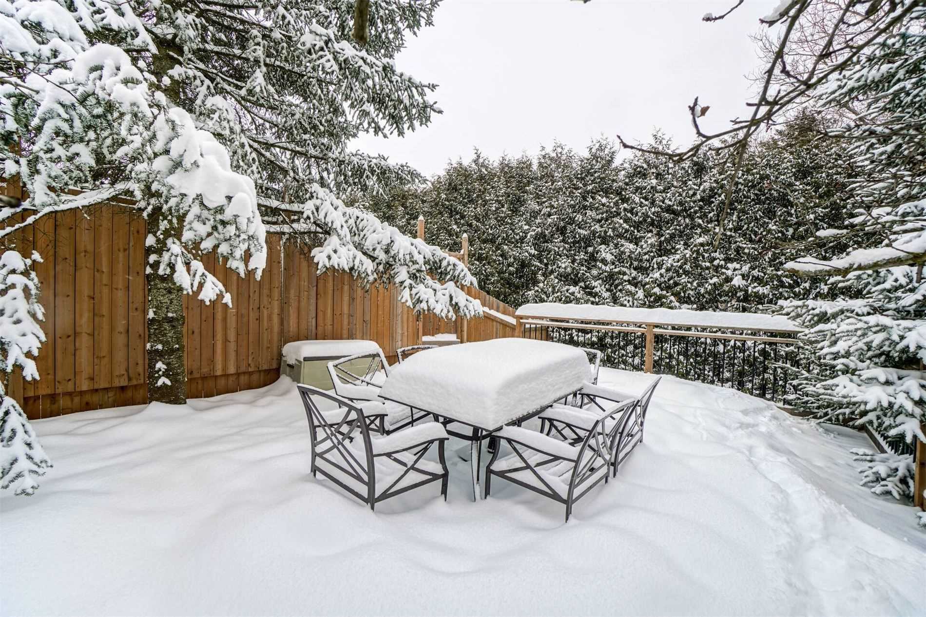 26 Munro St