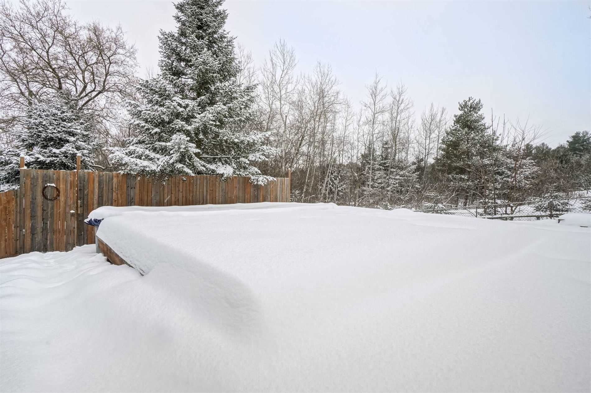 26 Munro St