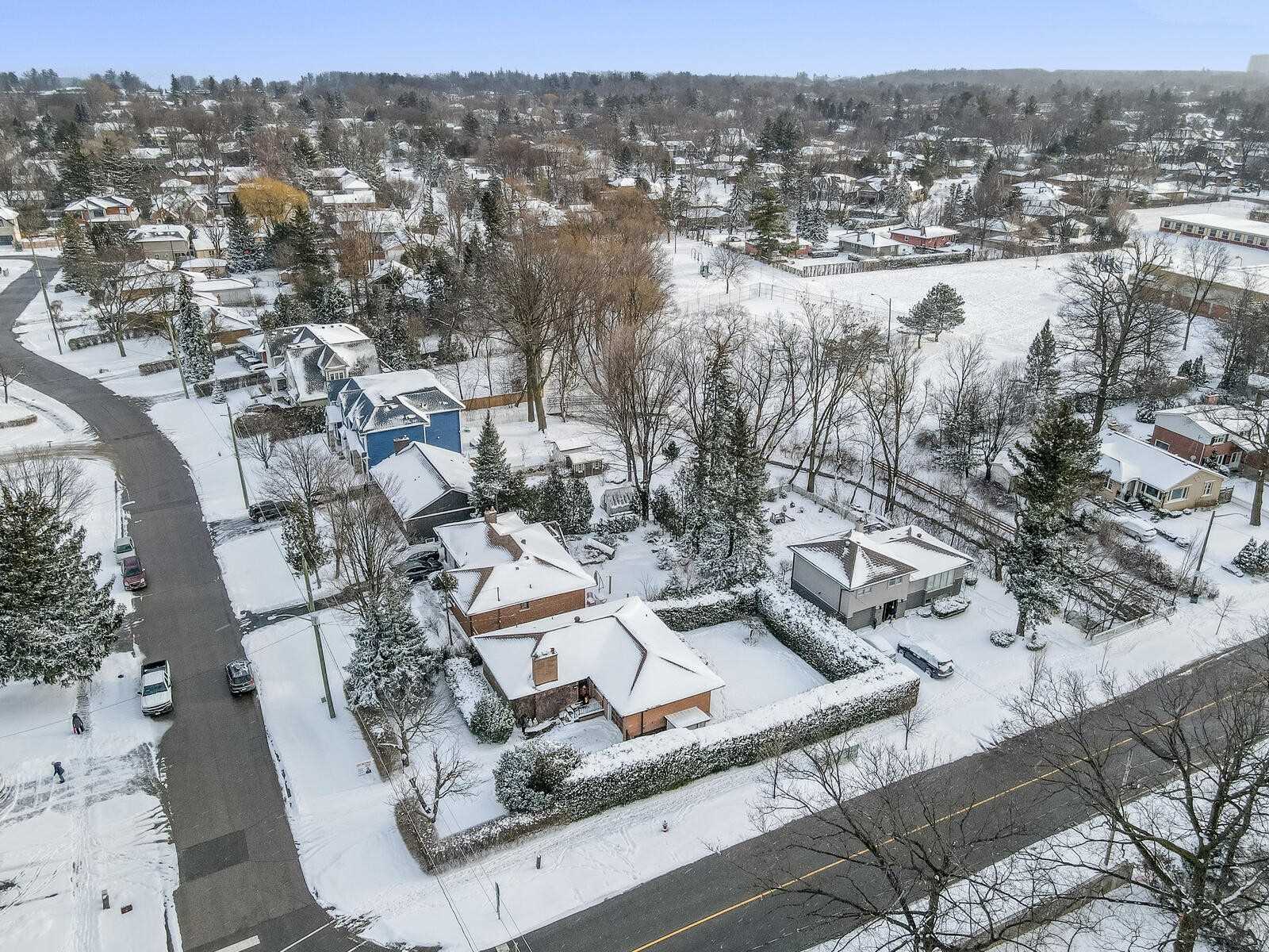 334 Burton Rd