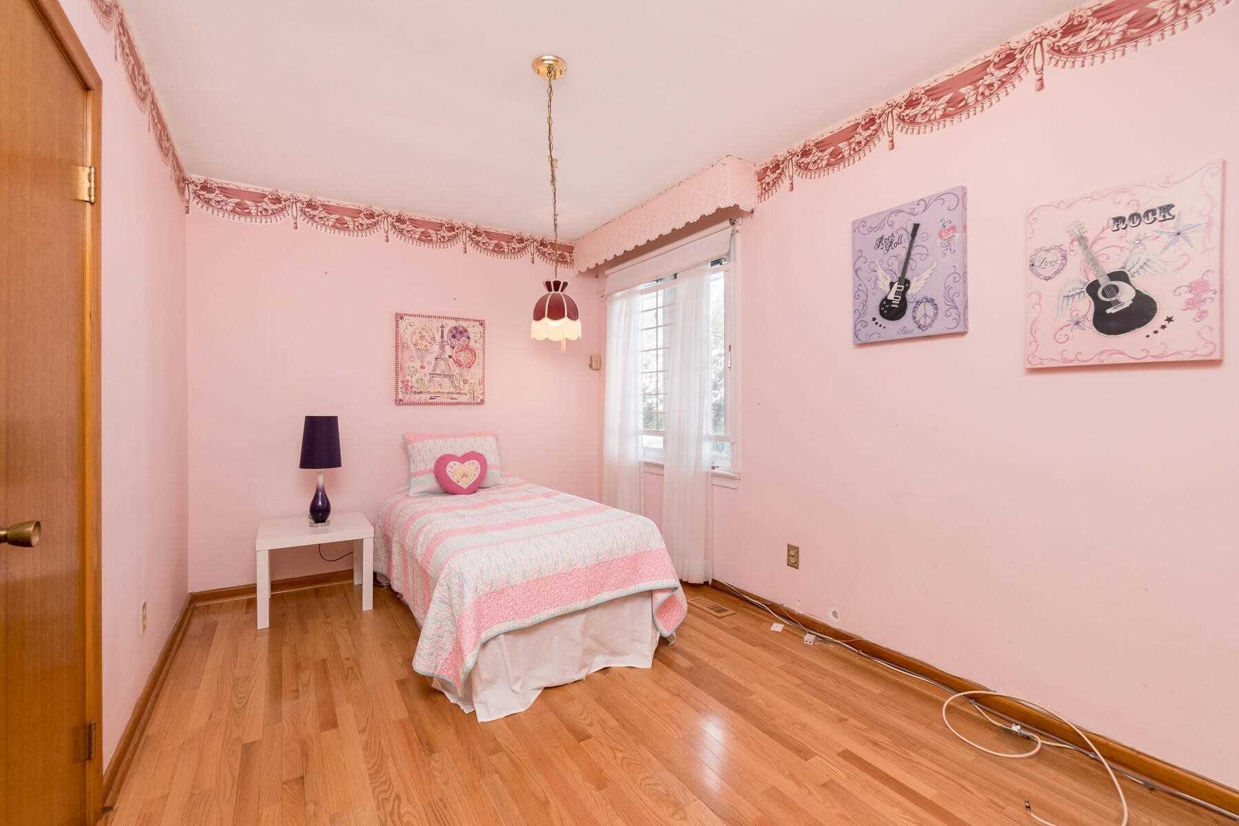 334 Burton Rd