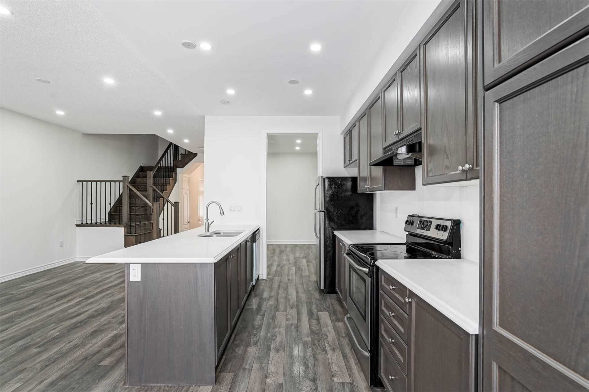 83 Maple Cider St