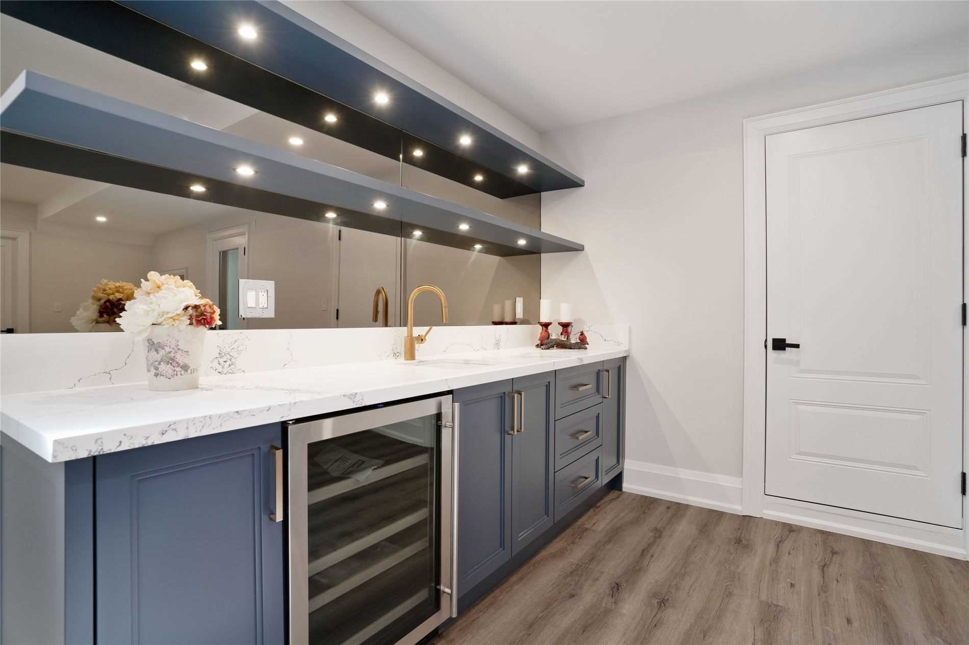 297 Savoy Cres
