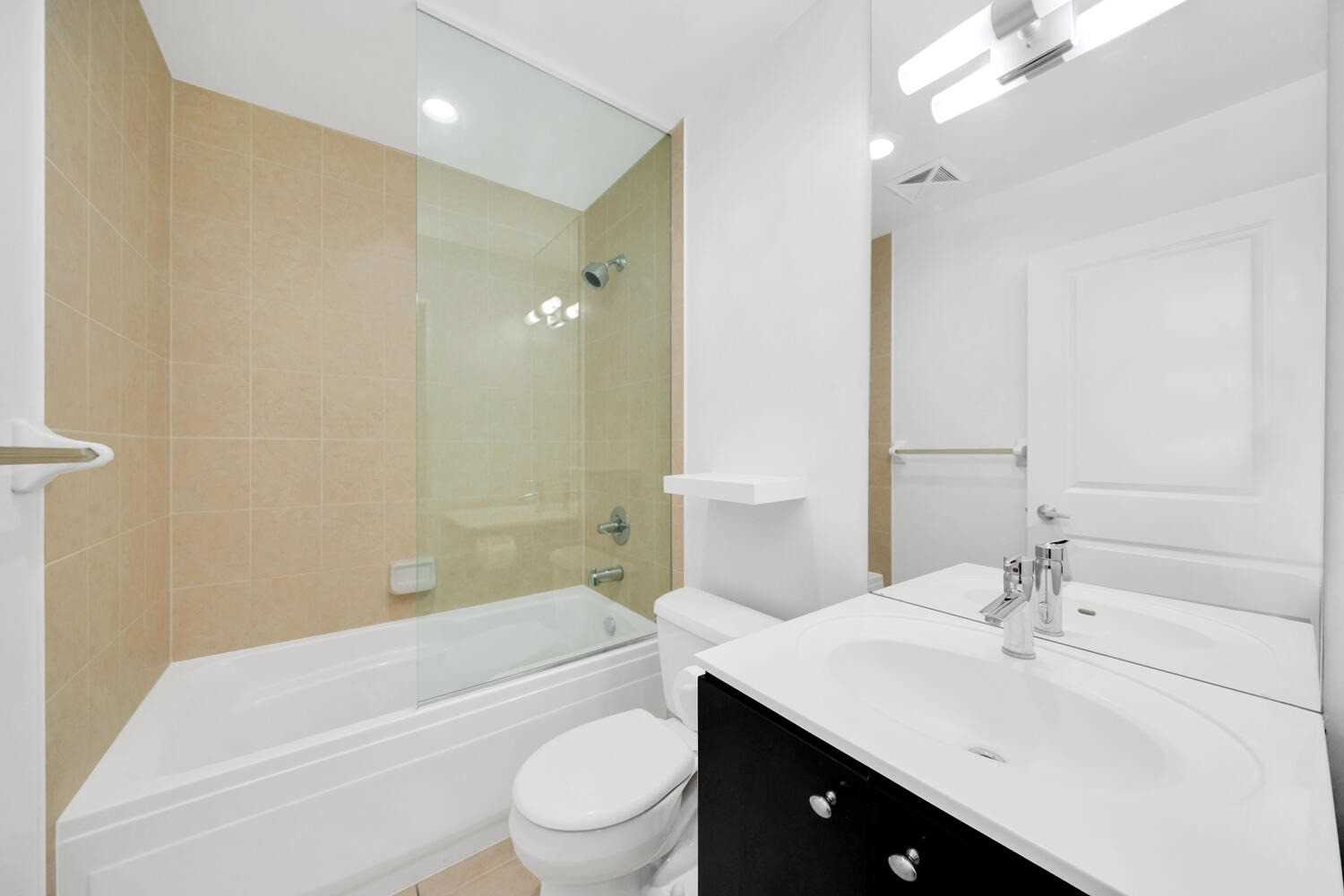 225 Sherway Gardens Rd, #206