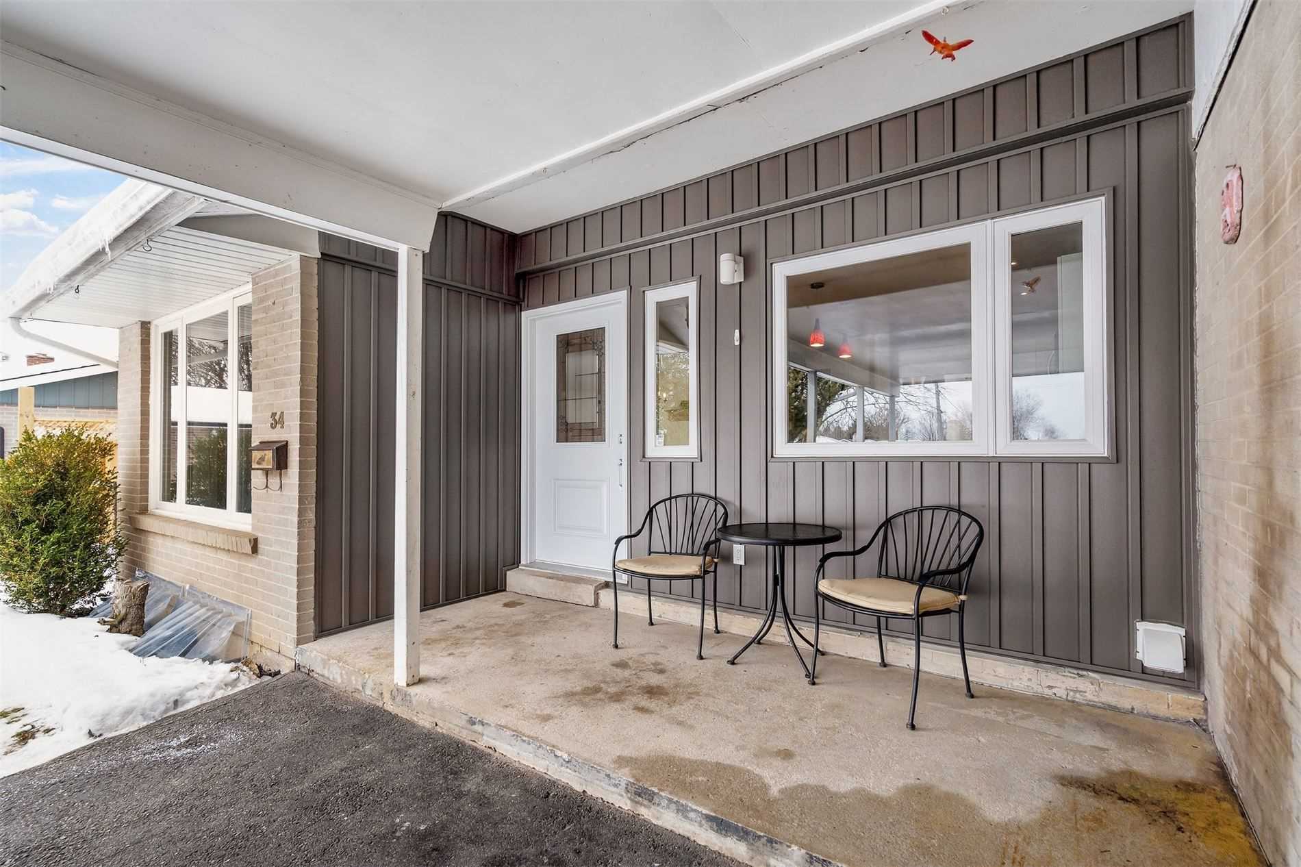 34 Ontario St
