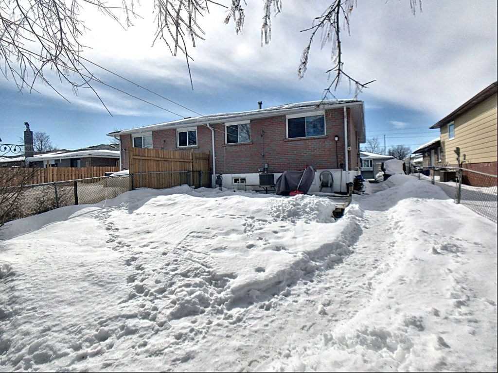 162 Burbank Cres