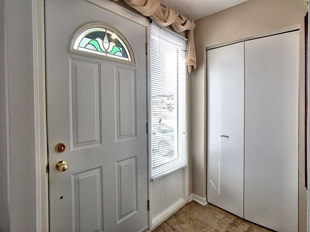 162 Burbank Cres