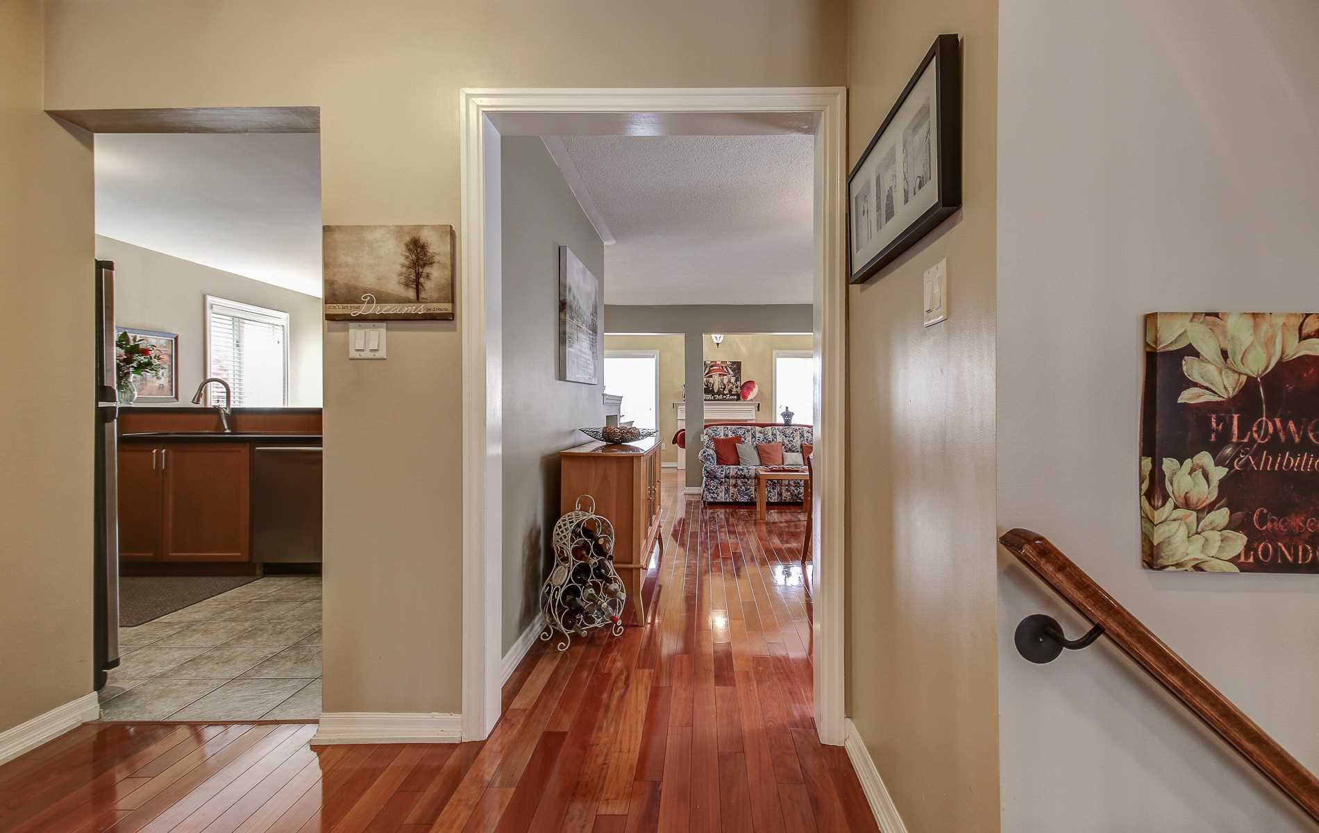 6 Lily Lane