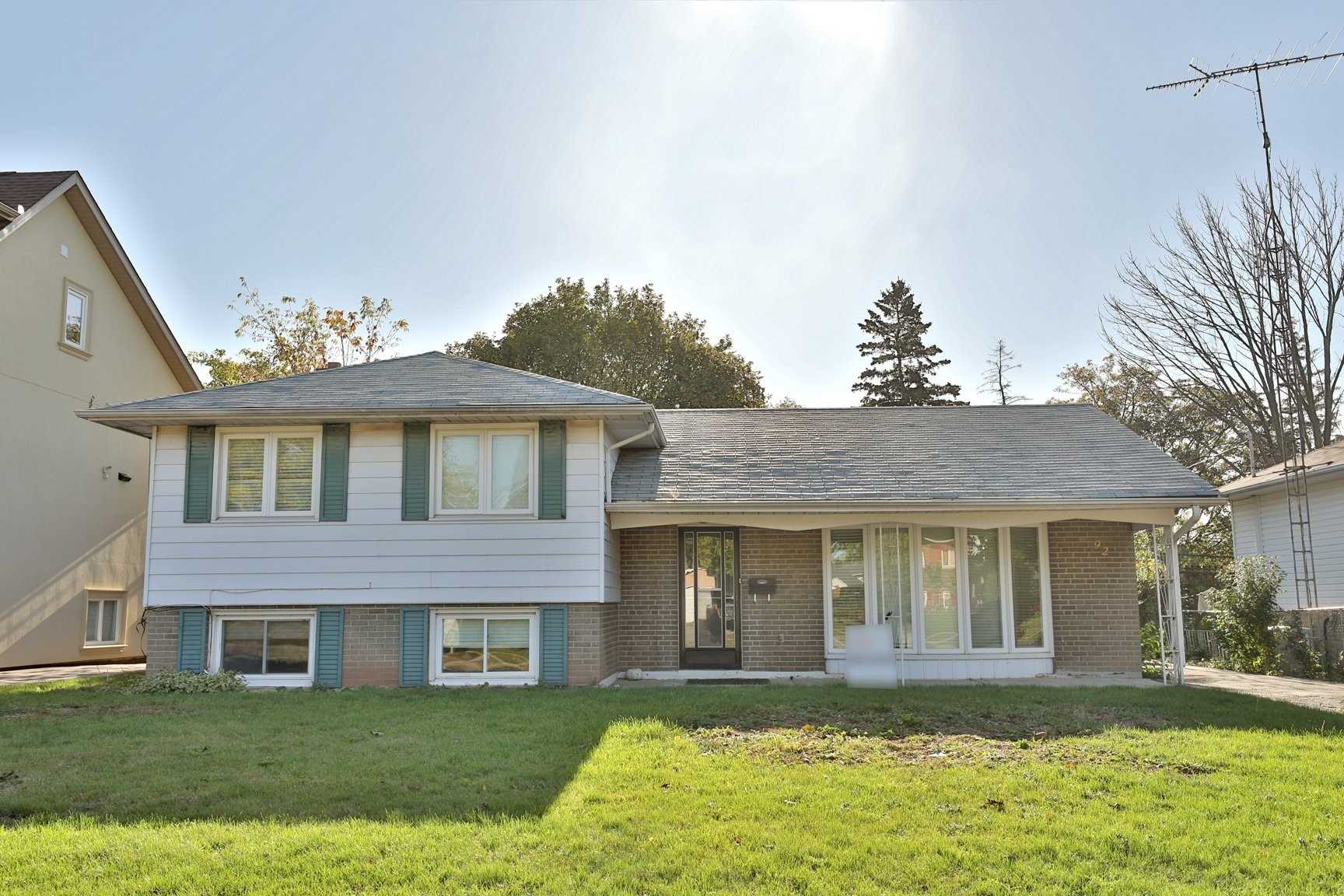 92 Sewell Dr