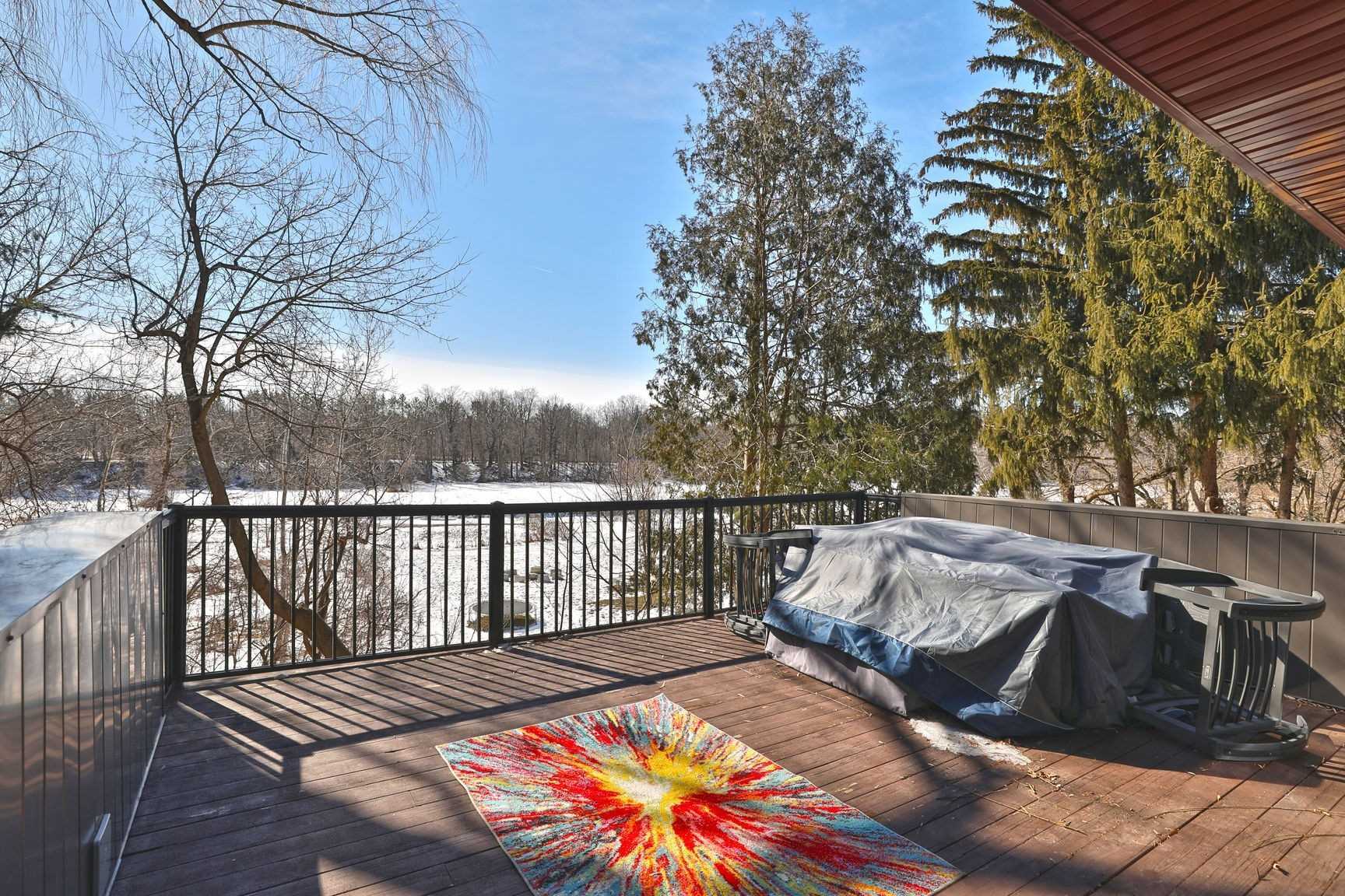 51 River Rd