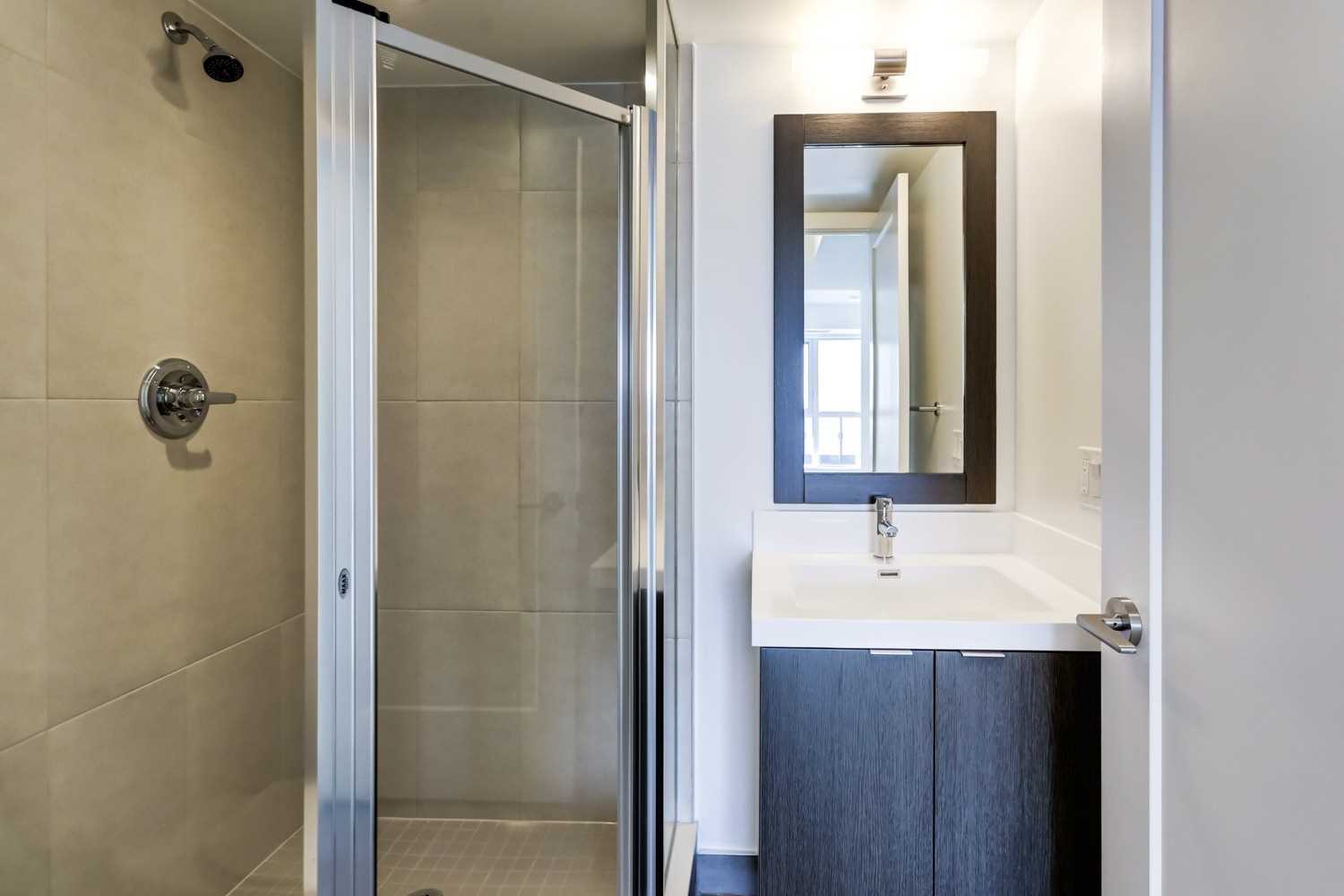 9 Mabelle Ave, #2822