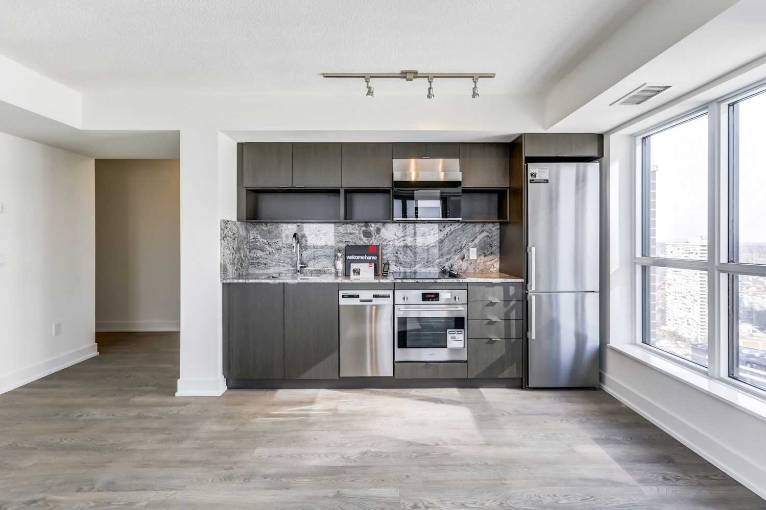 9 Mabelle Ave, #2822