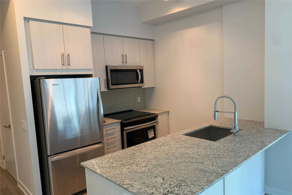 4085 Parkside Village Dr, Mississauga