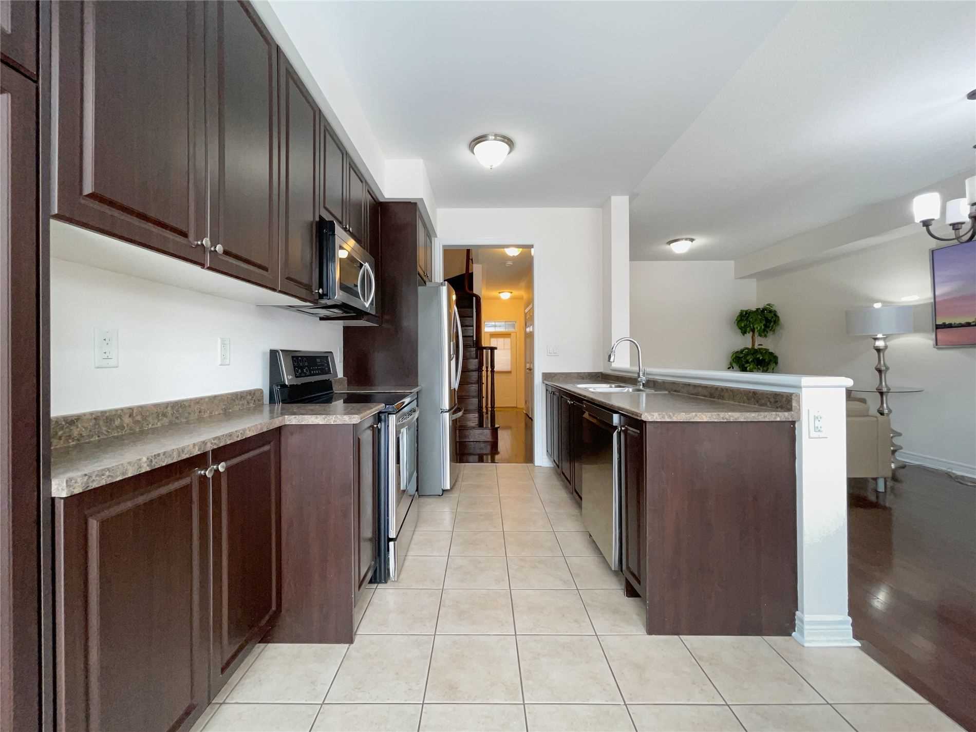 16 Aspenview Ave