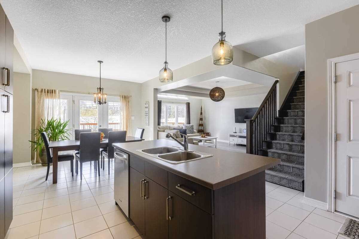 14 Preston Dr