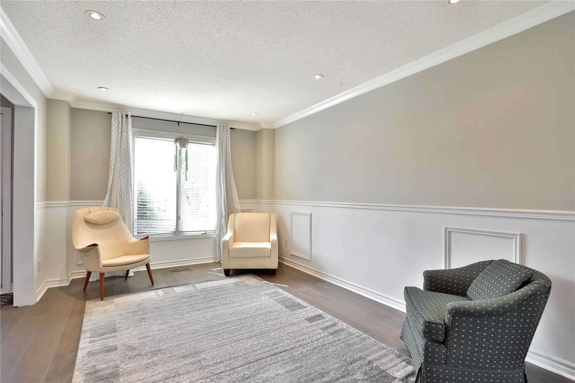 Listing W5147803 - Large Photo # 2