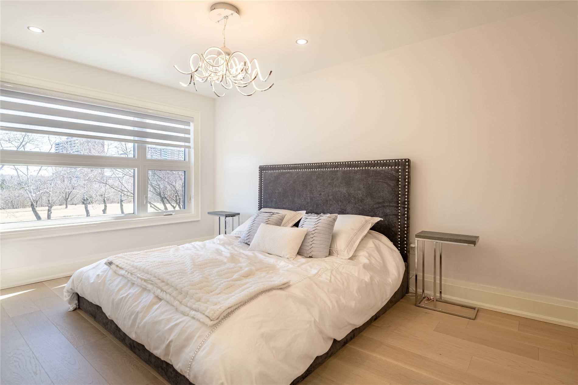 246 Edenbridge Dr