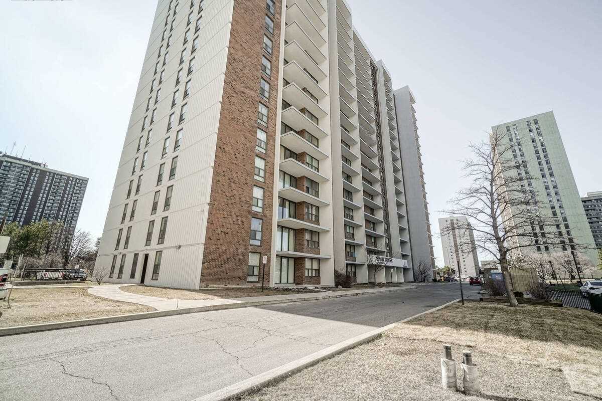 17 Knightsbridge Rd, #1803